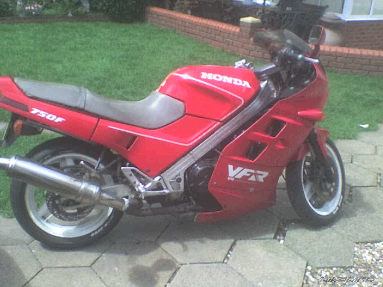 1986 HONDA VFR 750 | Picture 1756481 motorcycle photo