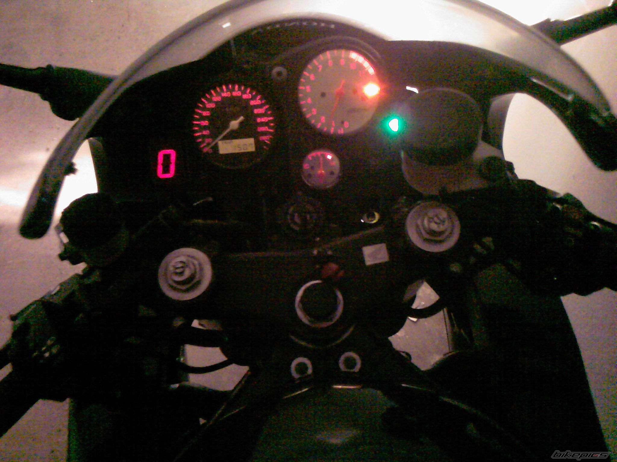 2000 HONDA VTR 1000 | Picture 1756981 motorcycle photo