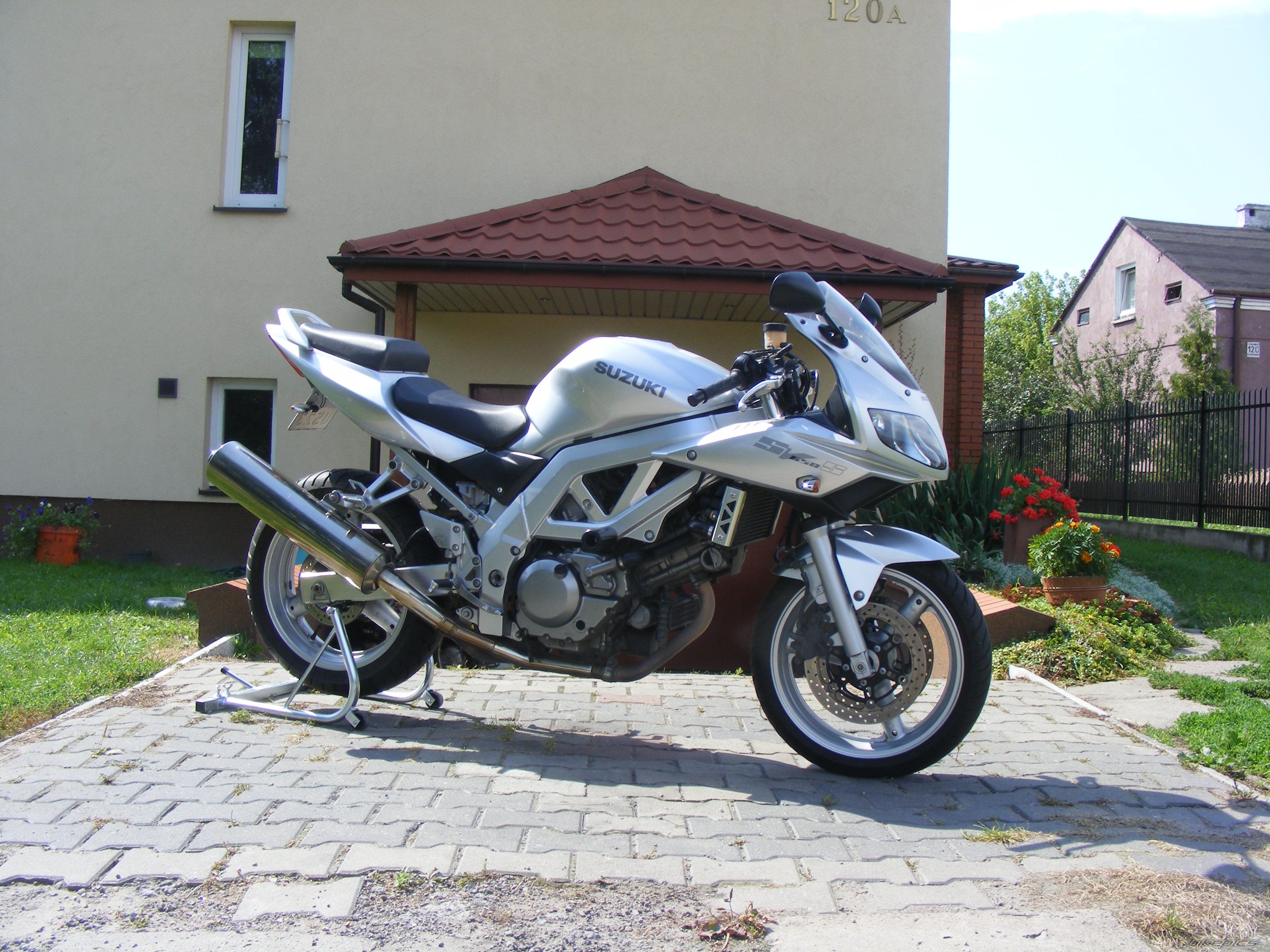 2003 SUZUKI SV 650S | Picture 1757659 motorcycle photo