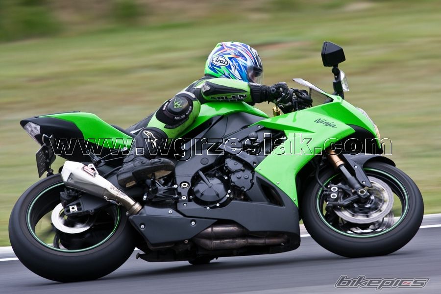 2008 KAWASAKI ZX 10R | Picture 1757922 motorcycle photo