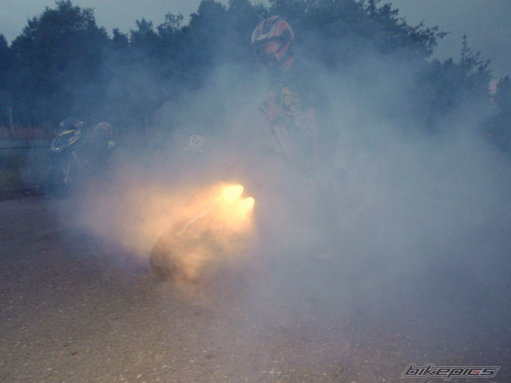 2004 MALAGUTI PHANTOM 50 F12 | Picture 1758155 motorcycle photo
