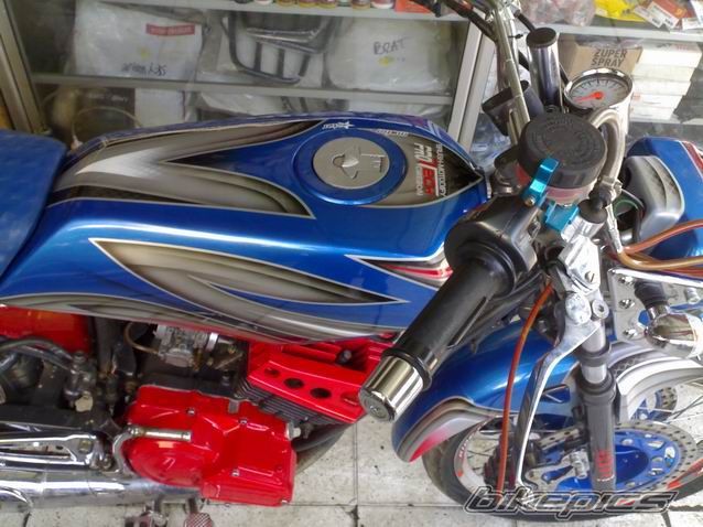 1996 YAMAHA RX KING | Picture 1758383 motorcycle photo