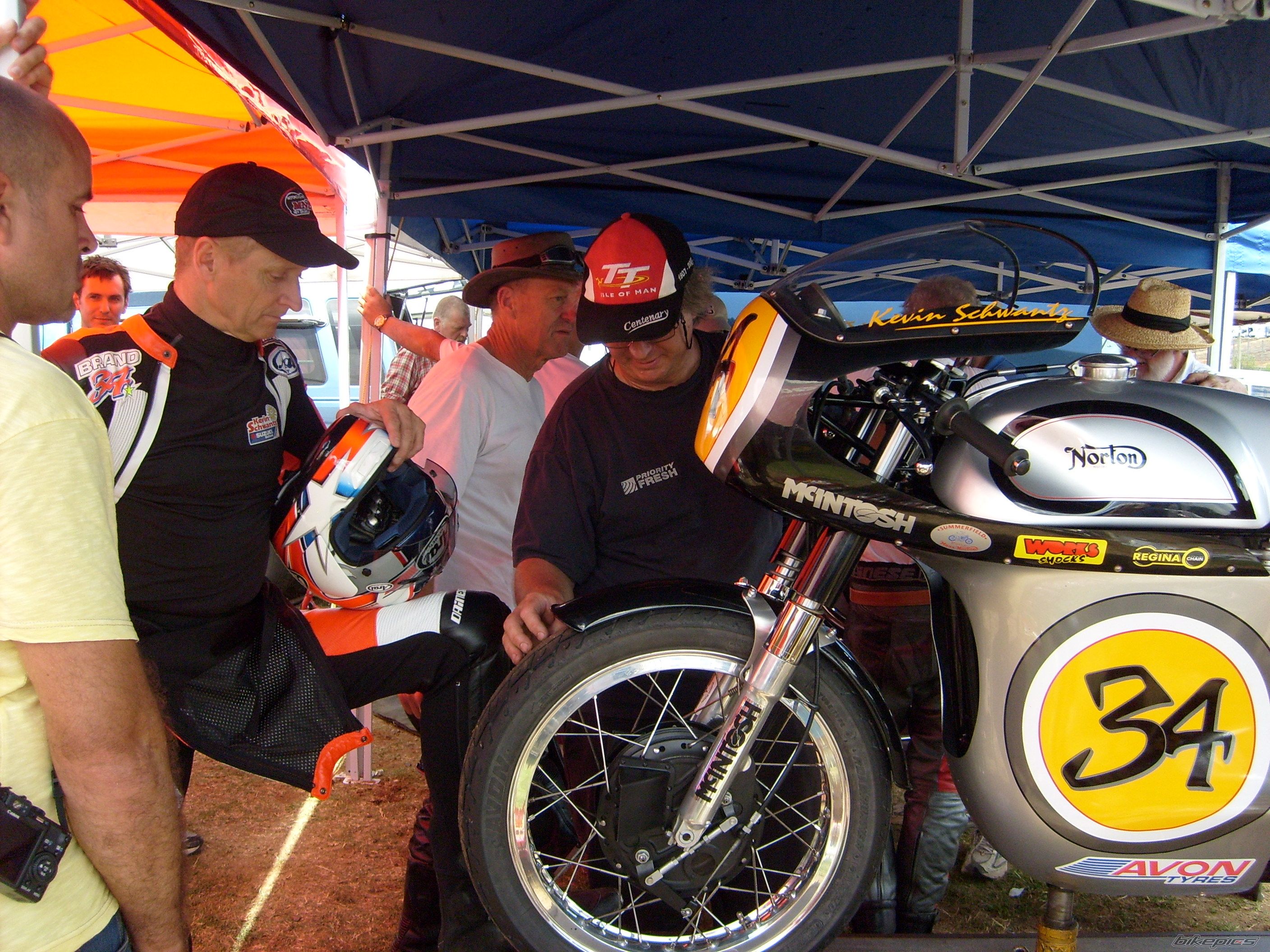 2009 NORTON MANX | Picture 1758399 motorcycle photo
