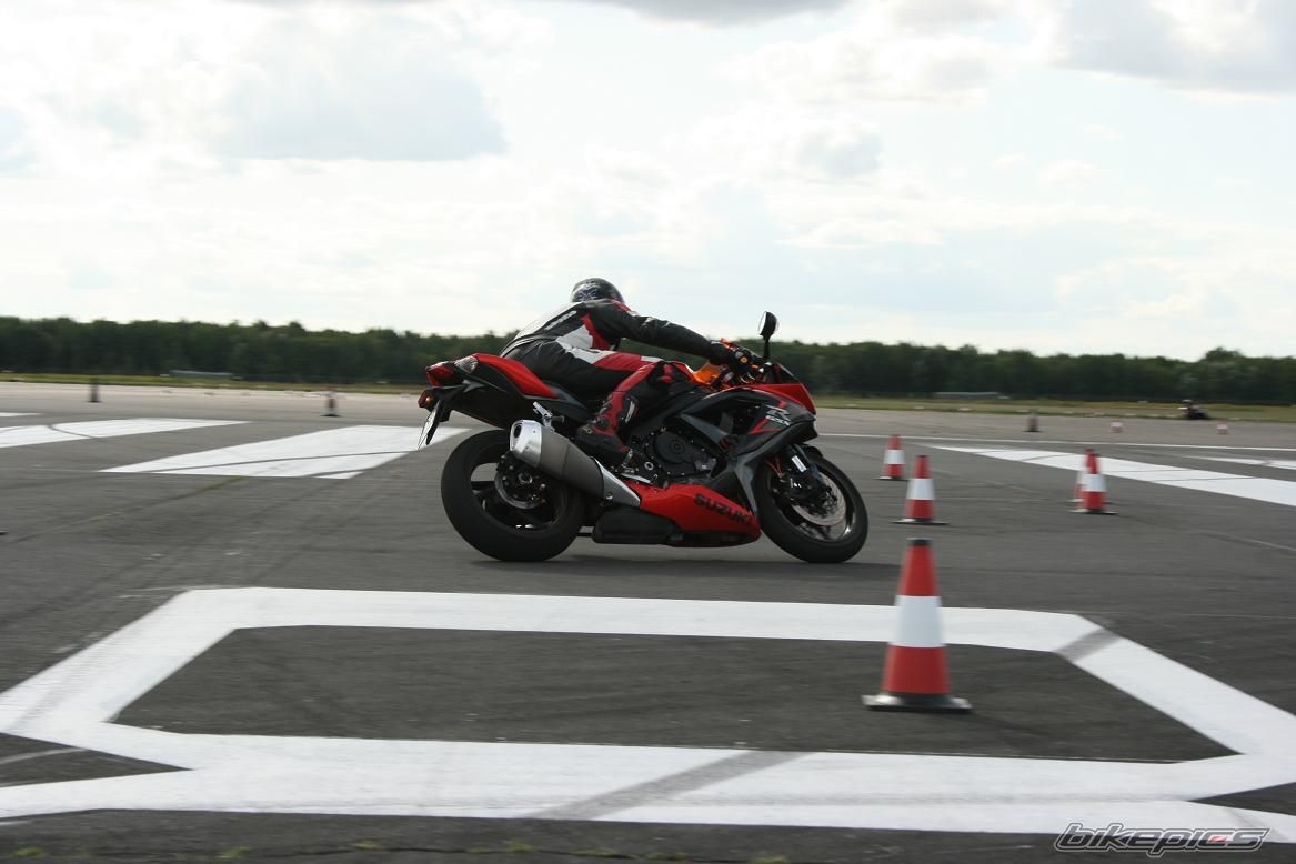 2008 SUZUKI GSX R 750 | Picture 1769919 motorcycle photo