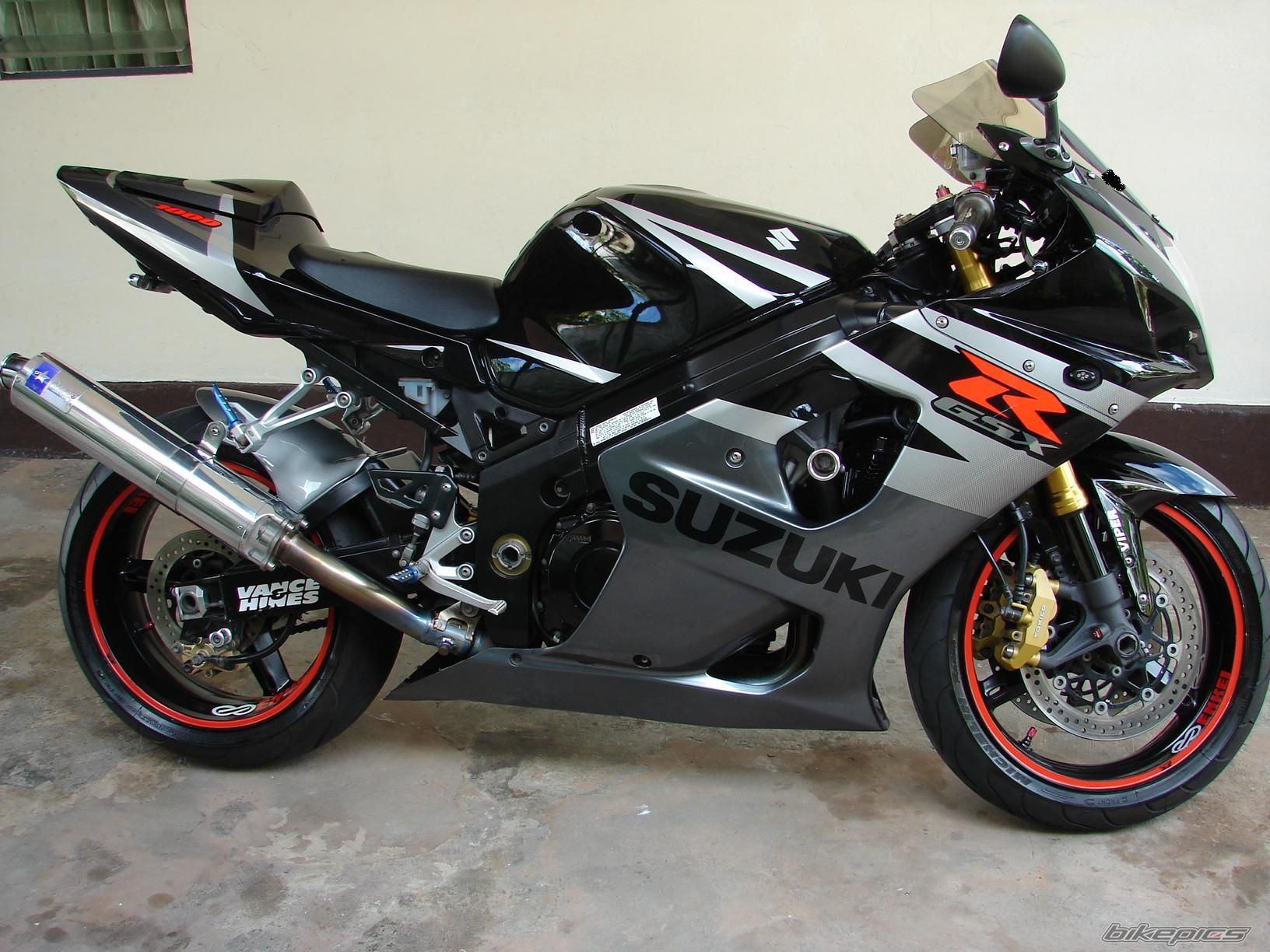 2004 SUZUKI GSX R 1000 | Picture 1770024 motorcycle photo