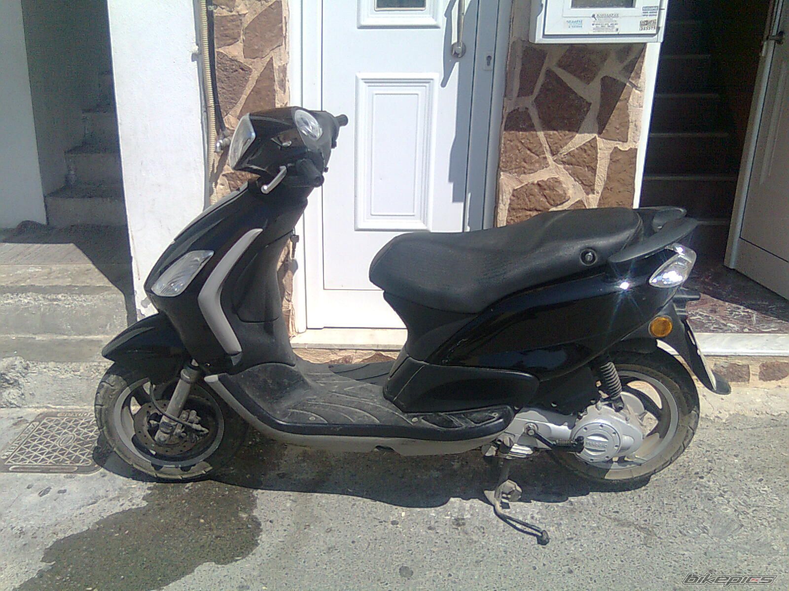 2009 PIAGGIO FLY 125 | Picture 1773203 motorcycle photo