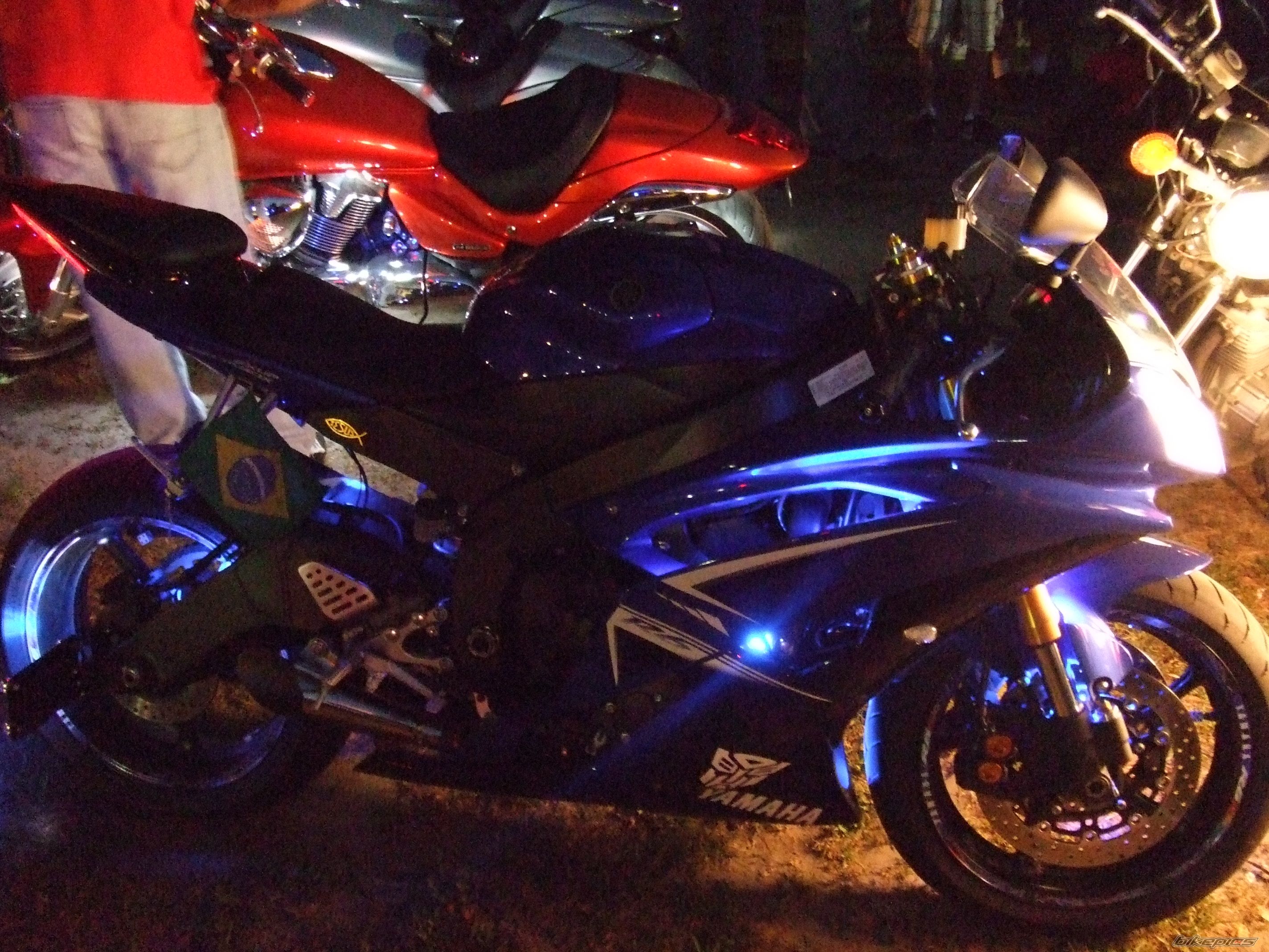 2009 YAMAHA YZF R6 | Picture 1773318 motorcycle photo
