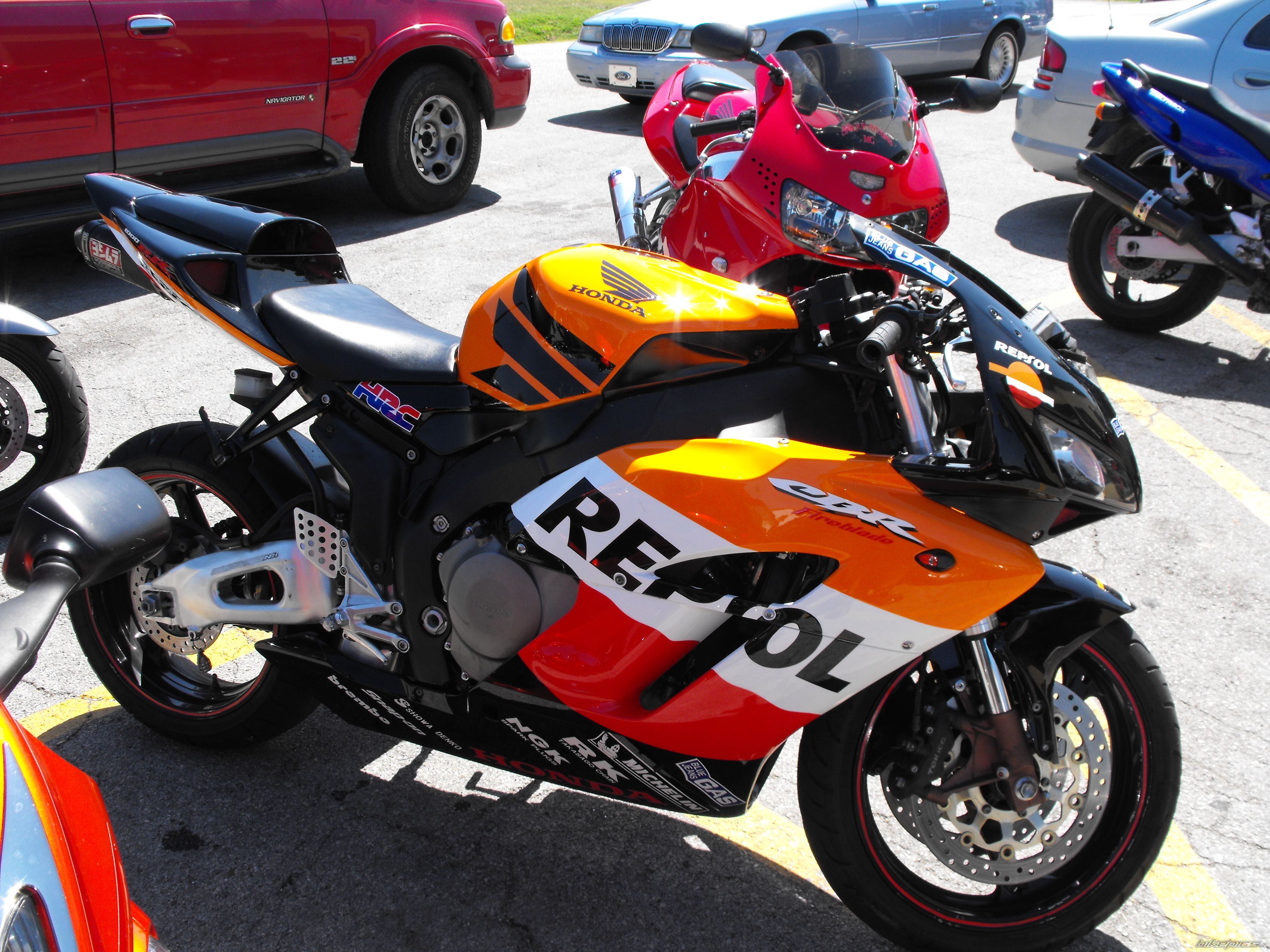 2004 HONDA CBR 1000  RR | Picture 1775859 motorcycle photo