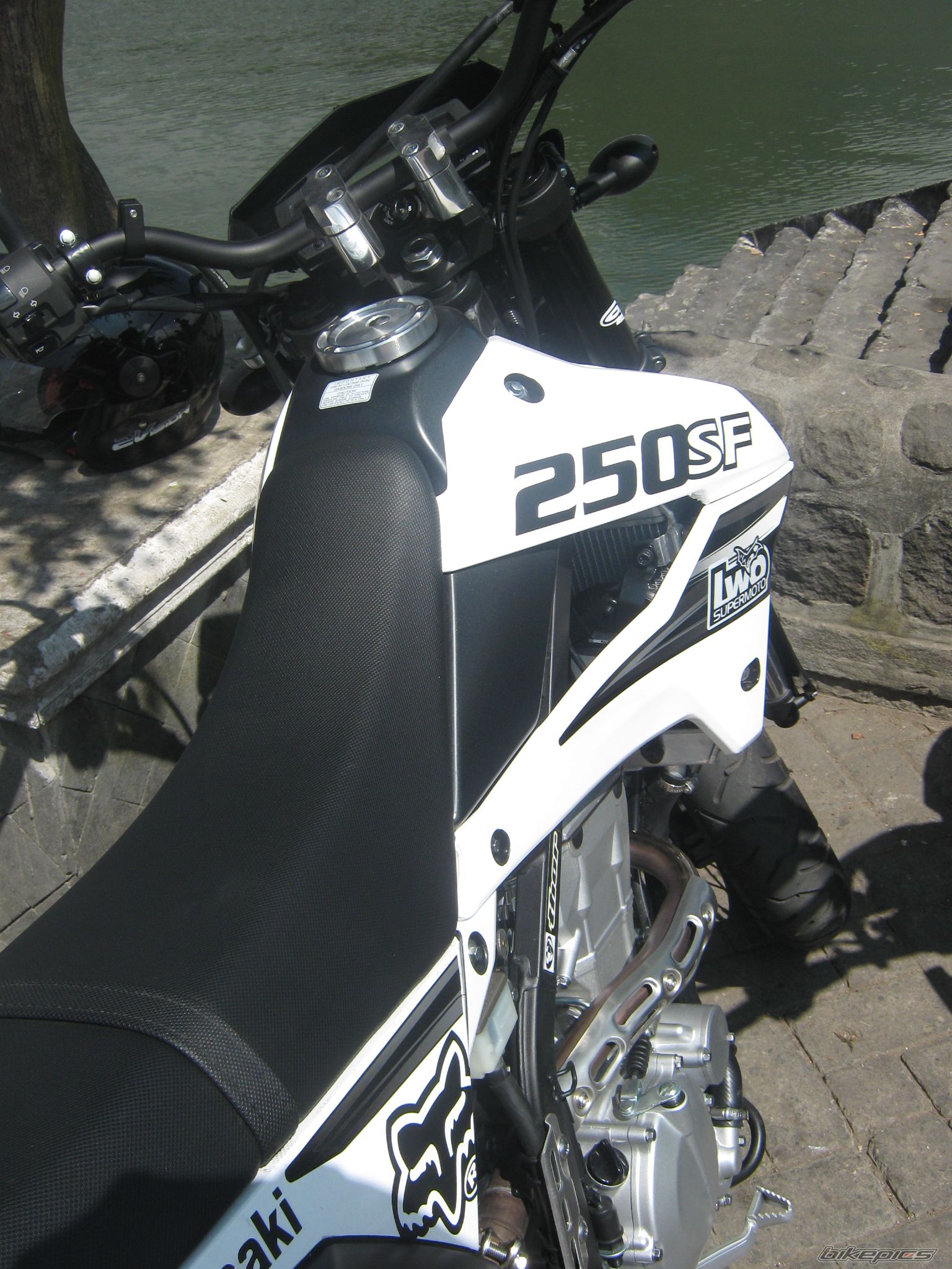 2009 KAWASAKI KAWASAKI D TRACKER | Picture 1776168 motorcycle photo