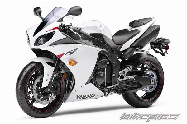 2010 YAMAHA YZF R1 | Picture 1776595 motorcycle photo