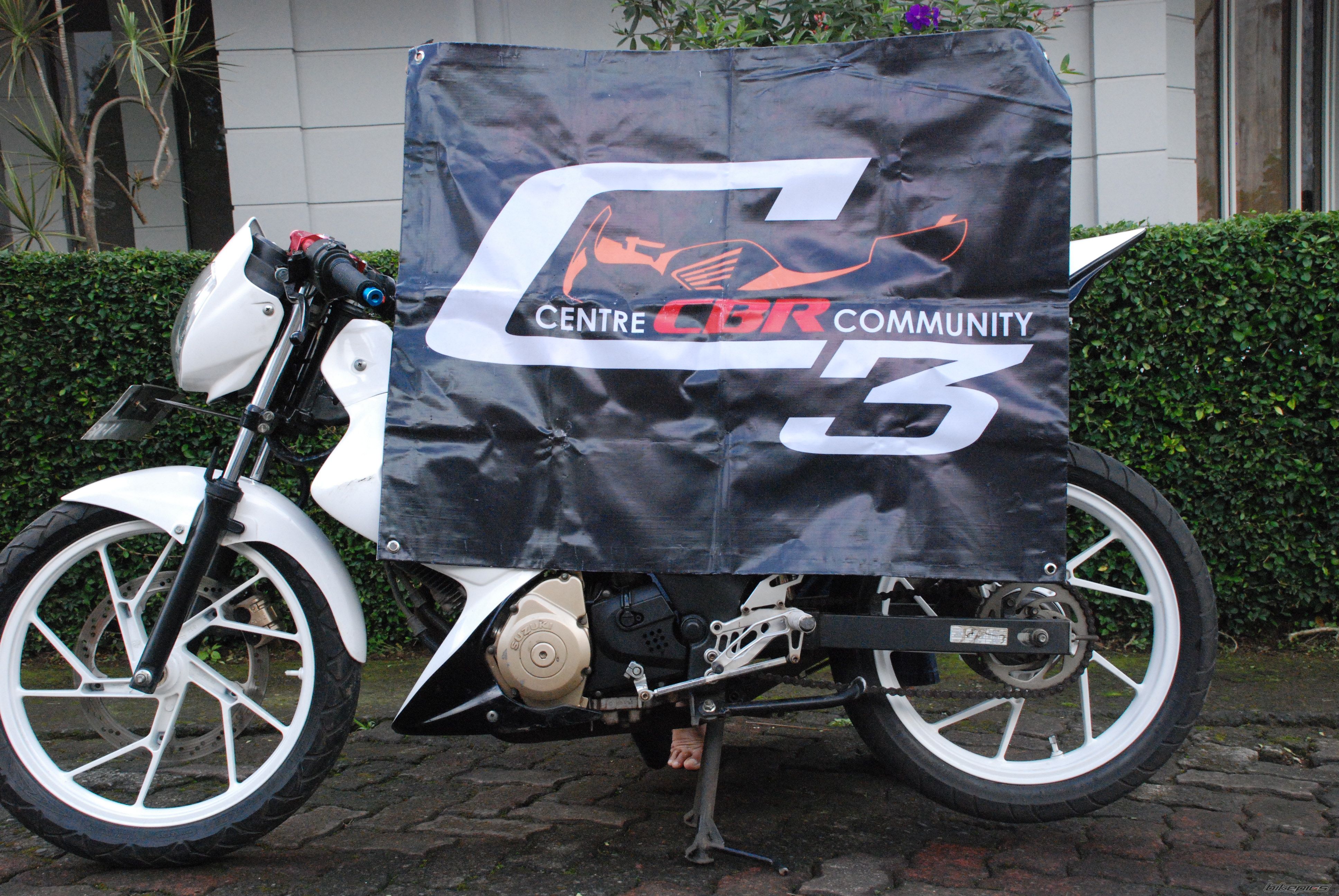 2007 SUZUKI SATRIA F 150 | Picture 1778247 motorcycle photo