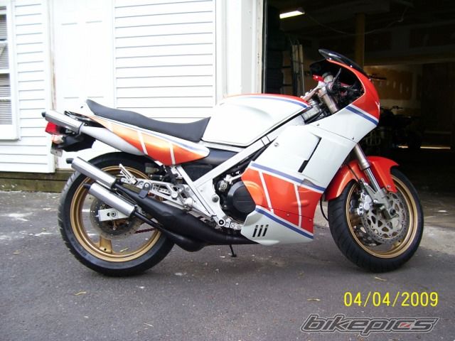 1985 YAMAHA RZ 500 | Picture 1778333 motorcycle photo