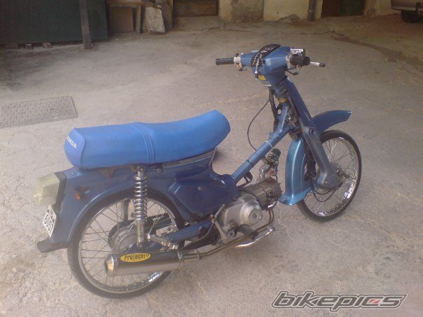 2009 HONDA SUPERCUB C70 | Picture 1779343 motorcycle photo