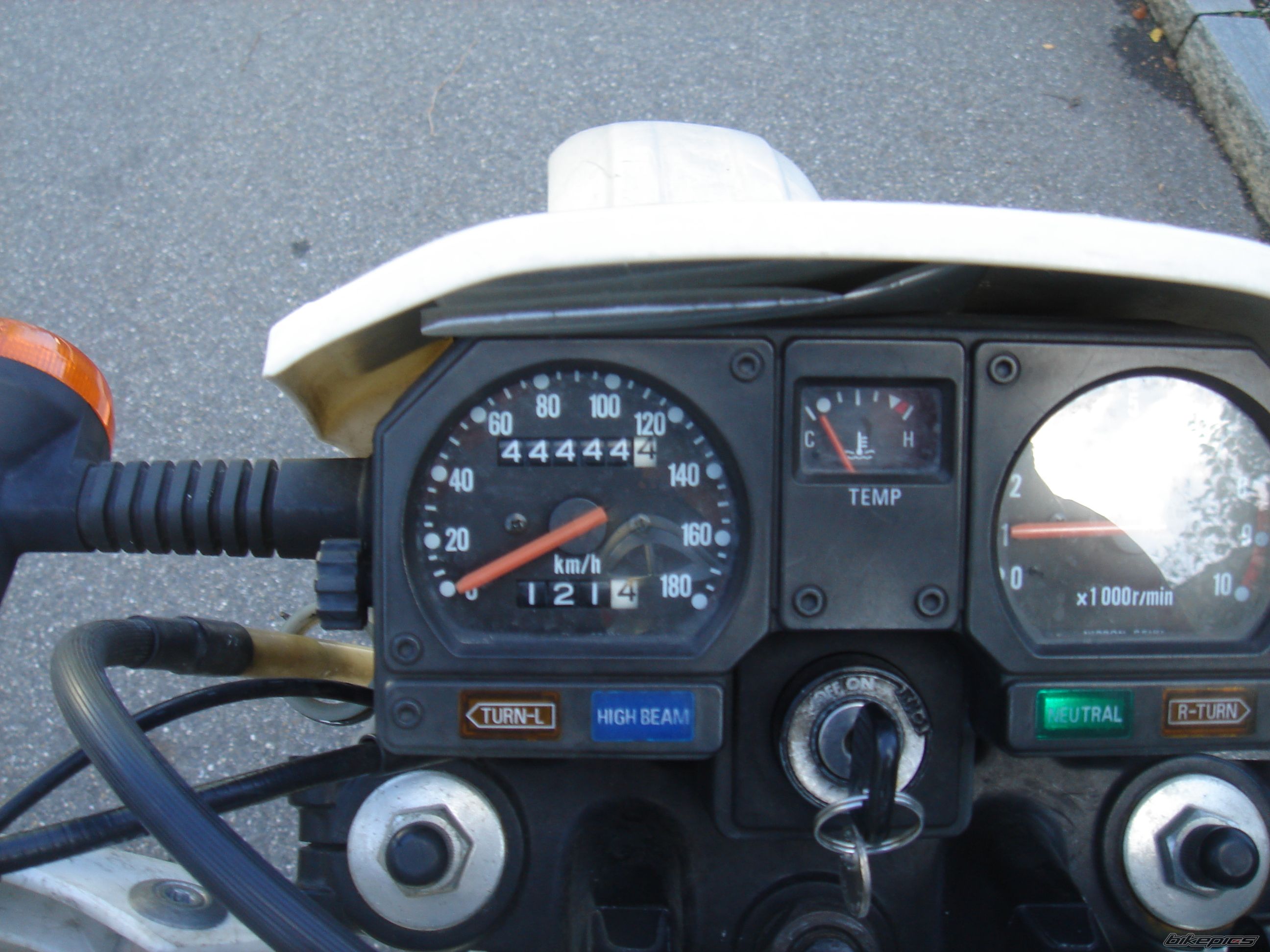 1988 KAWASAKI KLR 600 | Picture 1780144 motorcycle photo