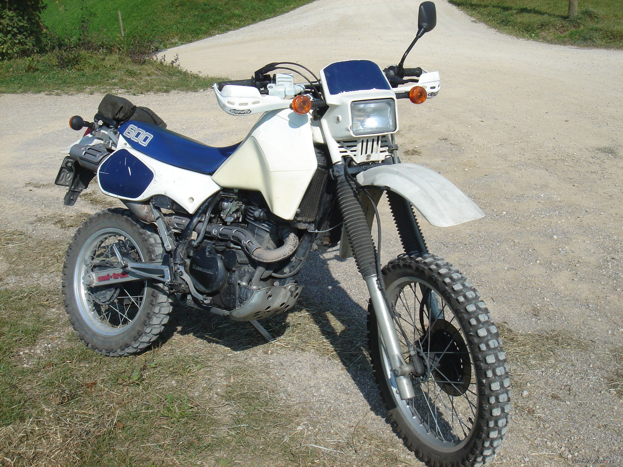 1988 KAWASAKI KLR 600 | Picture 1780145 motorcycle photo