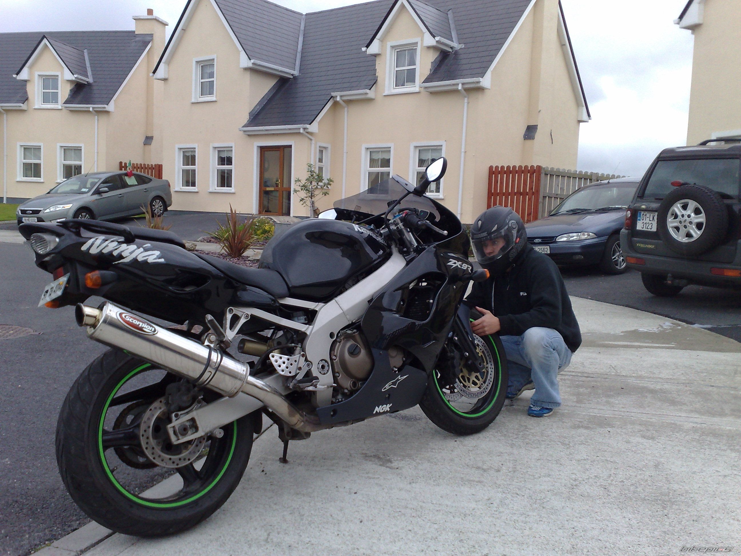 2010 KAWASAKI ZX 9R | Picture 1781396 motorcycle photo
