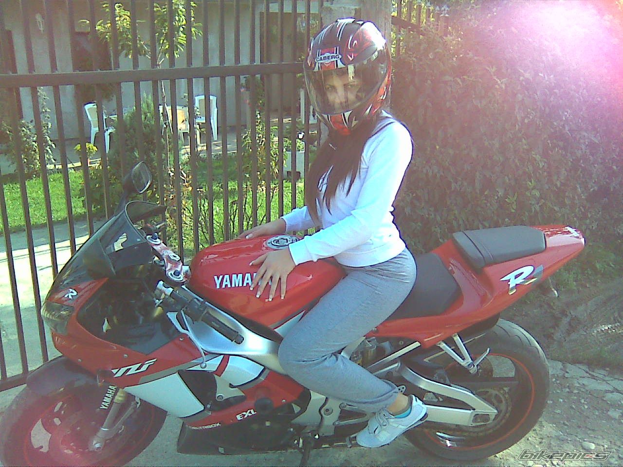 2001 YAMAHA YZF R1 | Picture 1782514 motorcycle photo