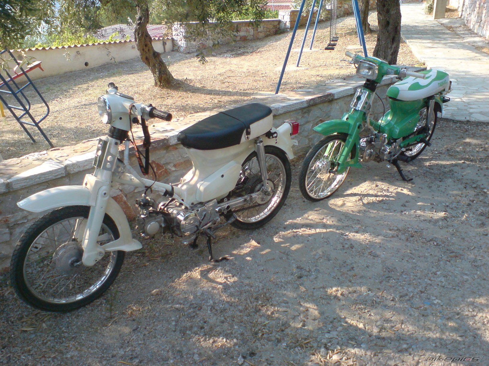 2010 HONDA C 50 | Picture 1783664 motorcycle photo
