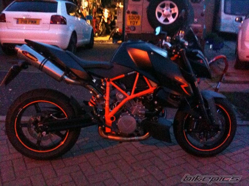 2009 KTM 990 SUPERDUKE | Picture 1783693 motorcycle photo
