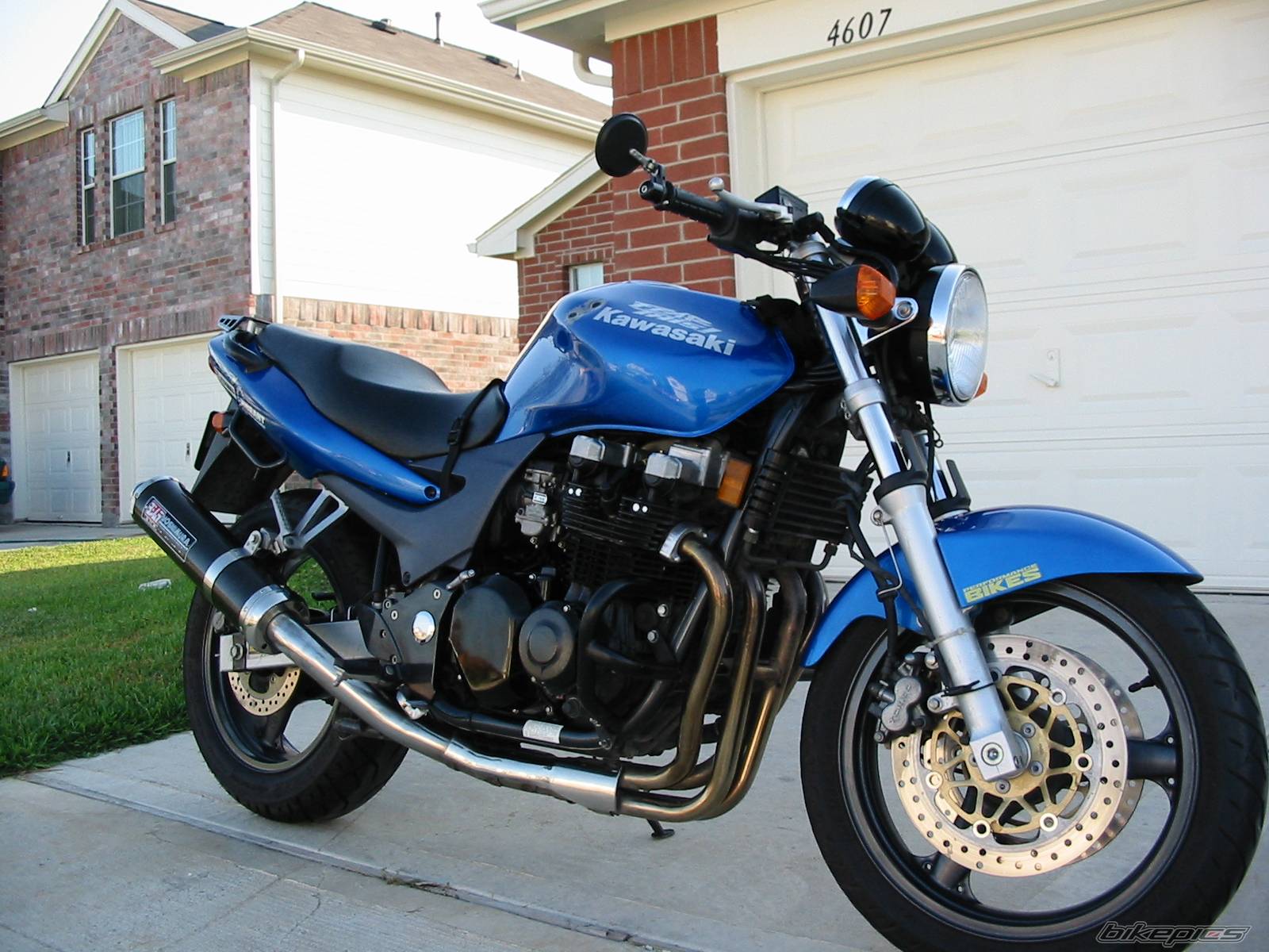 2000 KAWASAKI ZR 7 | Picture 178388 motorcycle photo