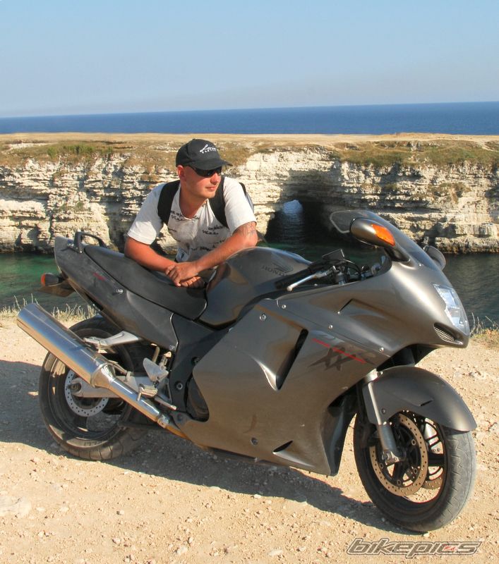 1997 HONDA CBR 1100 BLACKBIRD | Picture 1784028 motorcycle photo