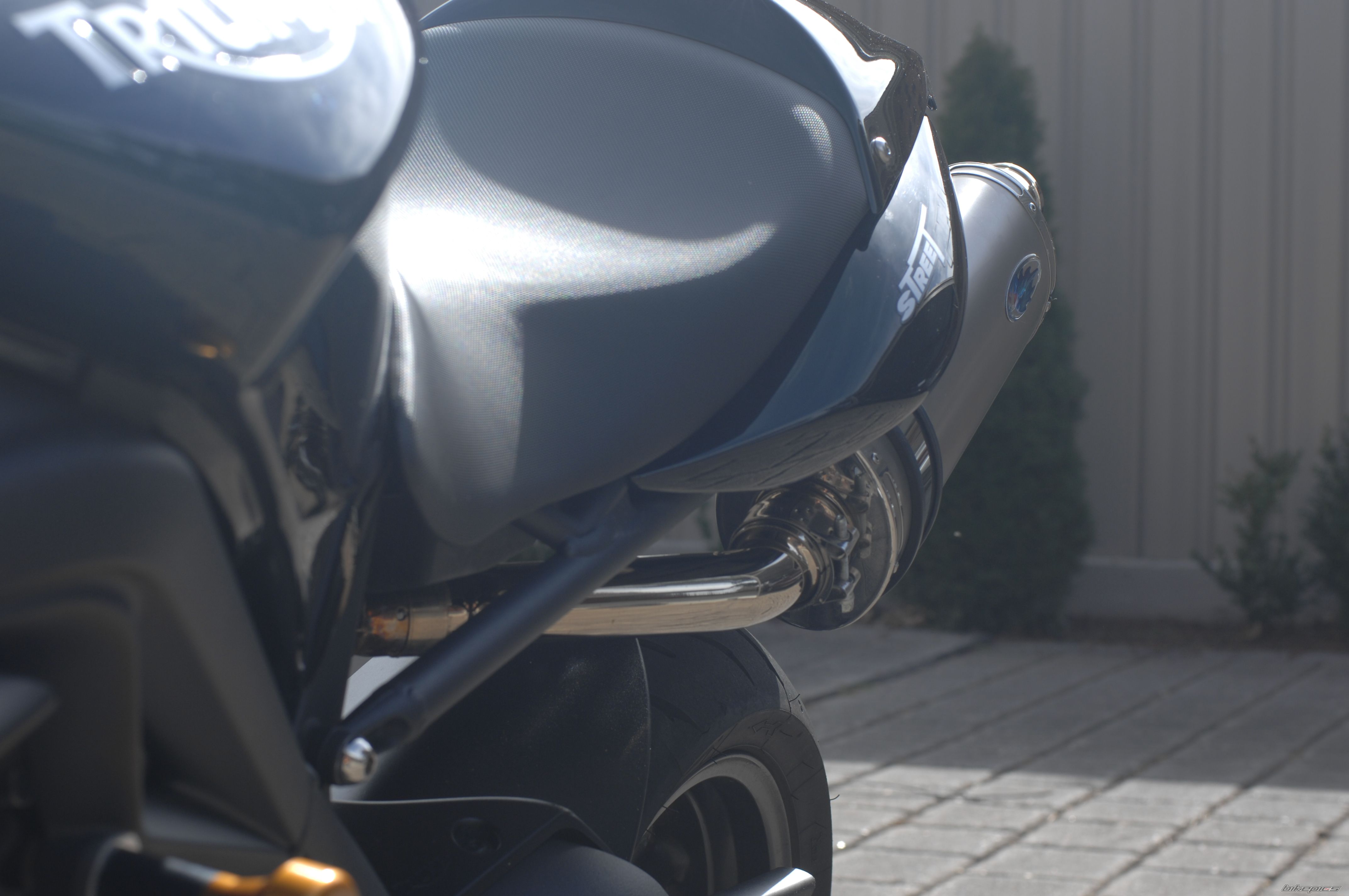 2008 TRIUMPH STREET TRIPLE | Picture 1784285 motorcycle photo