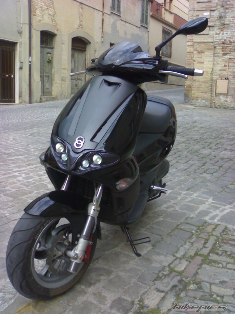 2009 GILERA RUNNER 180 FXR | Picture 1785315 motorcycle photo