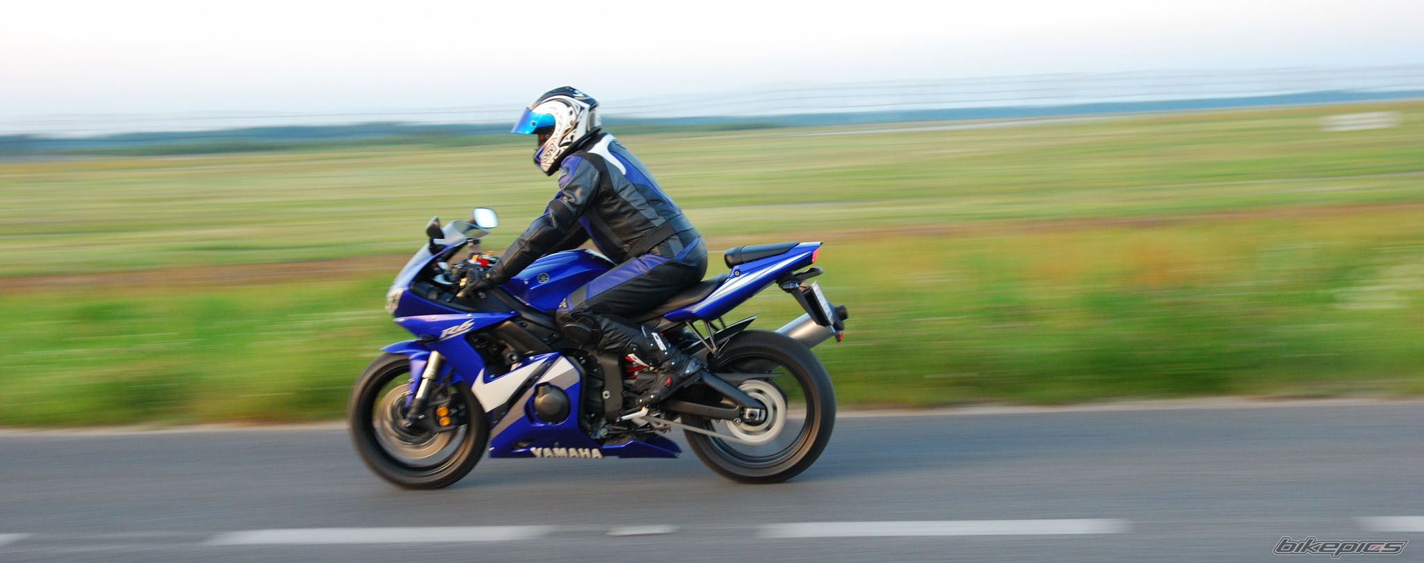 2005 YAMAHA YZF R6 | Picture 1785518 motorcycle photo