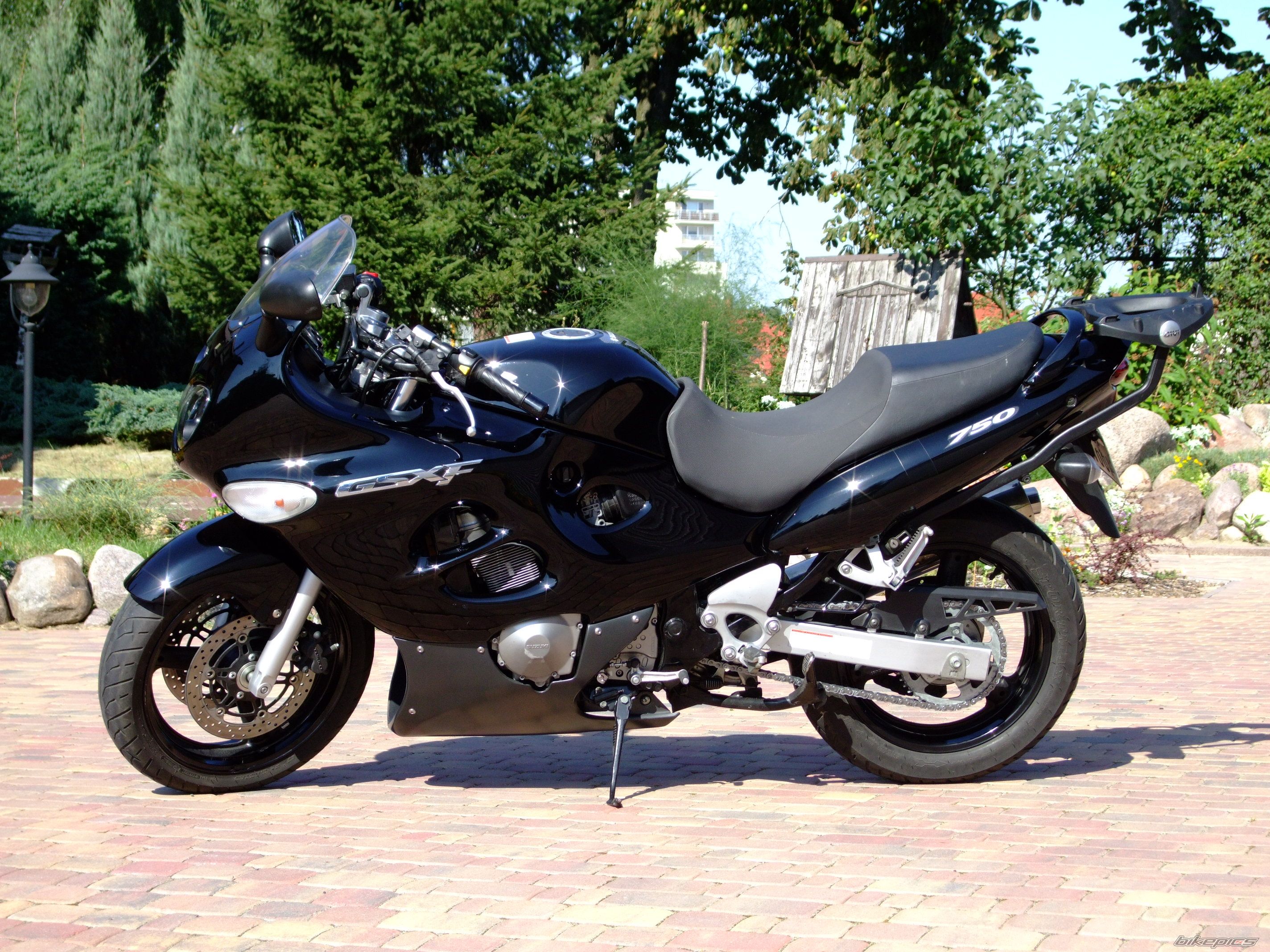2006 SUZUKI GSX 750F | Picture 1788223 motorcycle photo