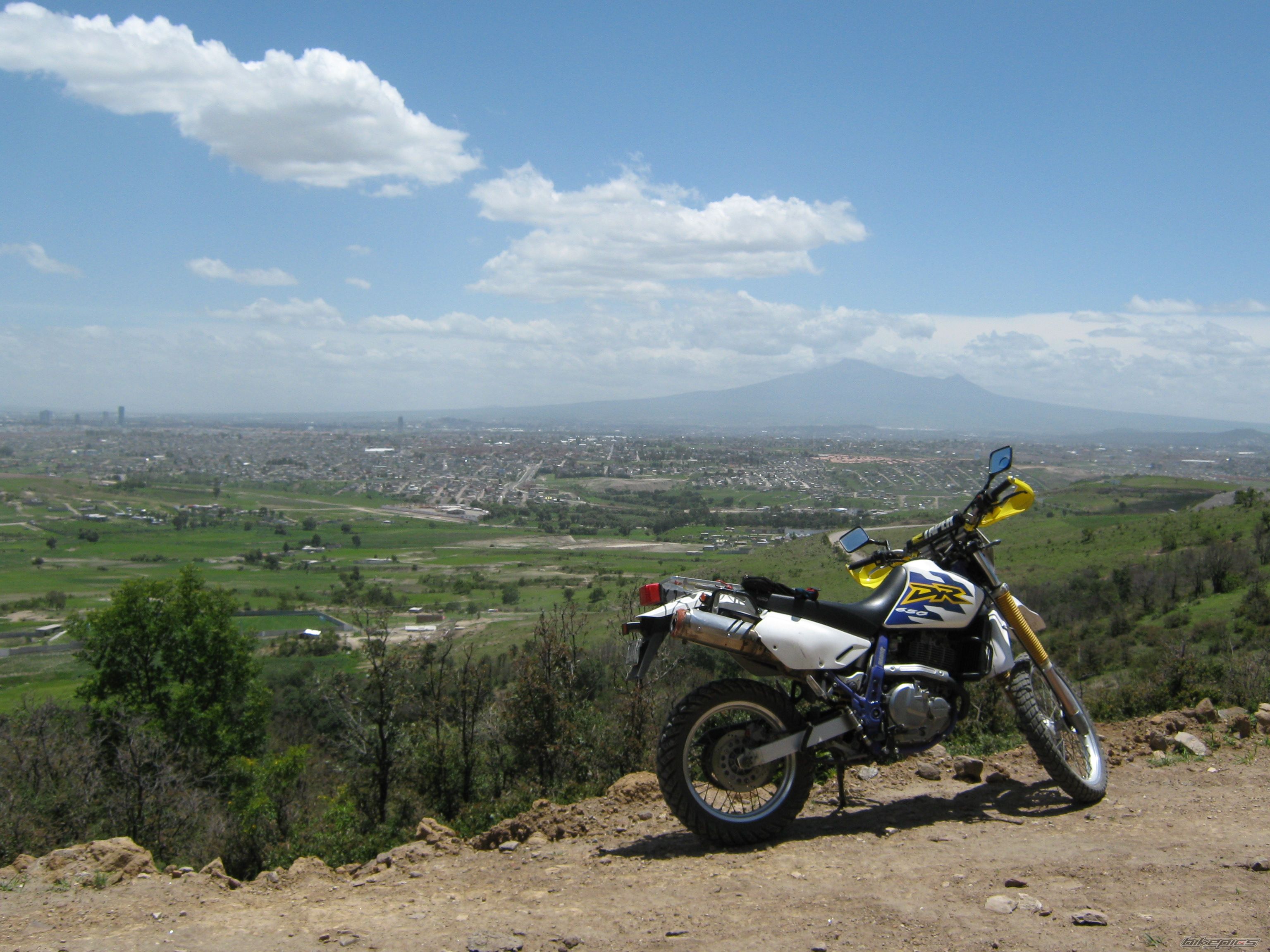 1998 SUZUKI DR 650 | Picture 1790696 motorcycle photo