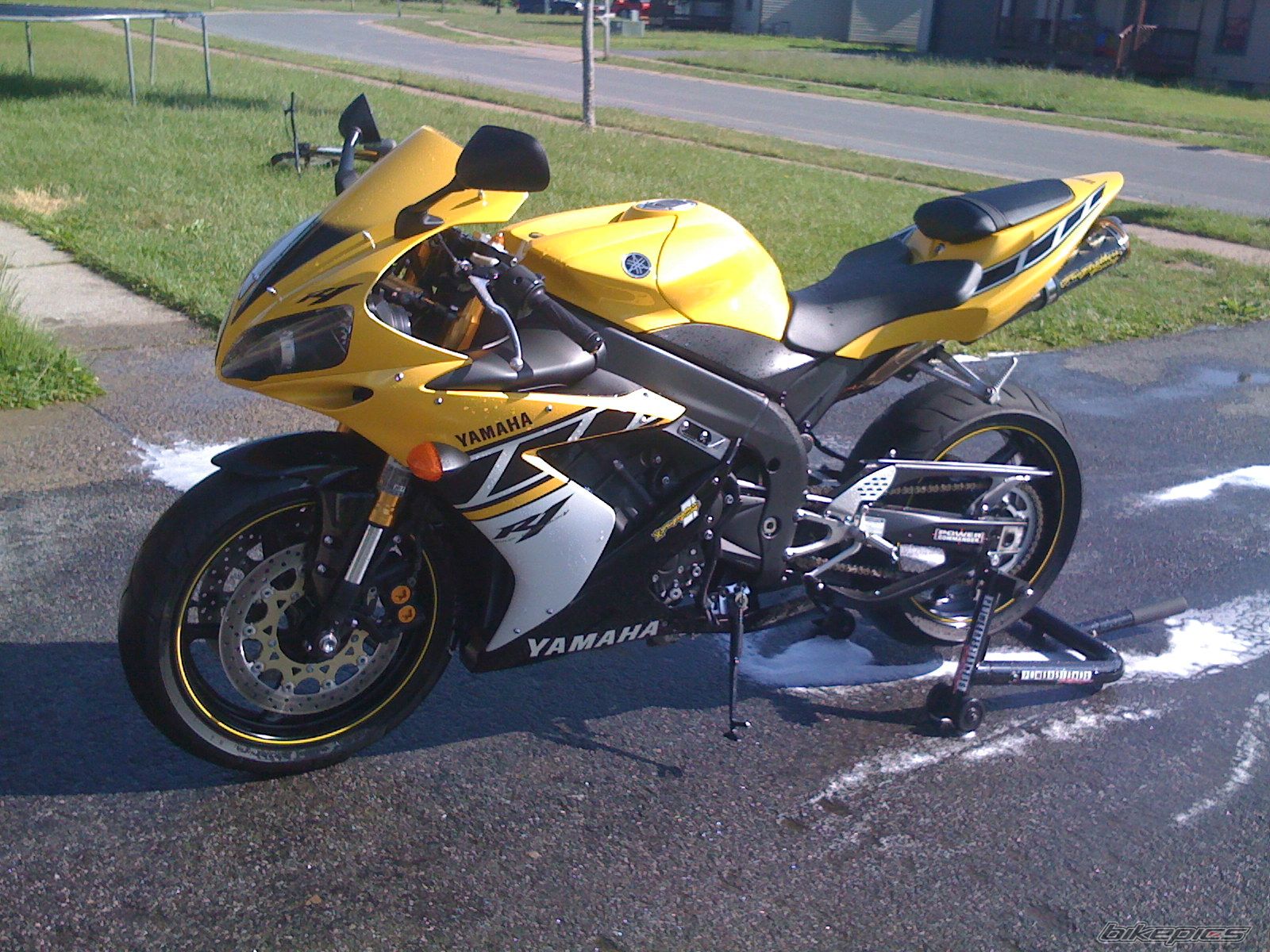 2006 YAMAHA YZF R1 | Picture 1793540 motorcycle photo