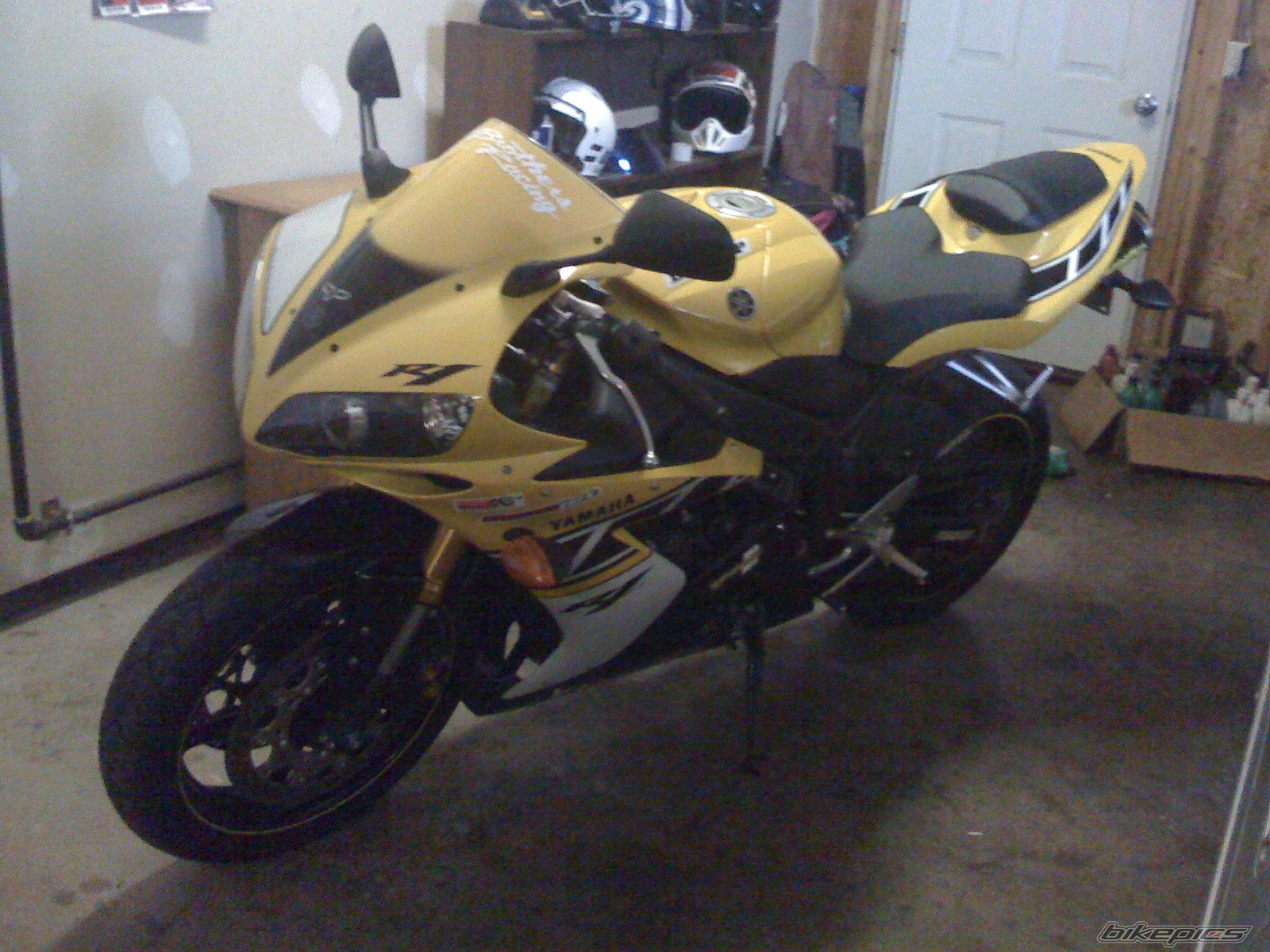 2006 YAMAHA YZF R1 | Picture 1793543 motorcycle photo