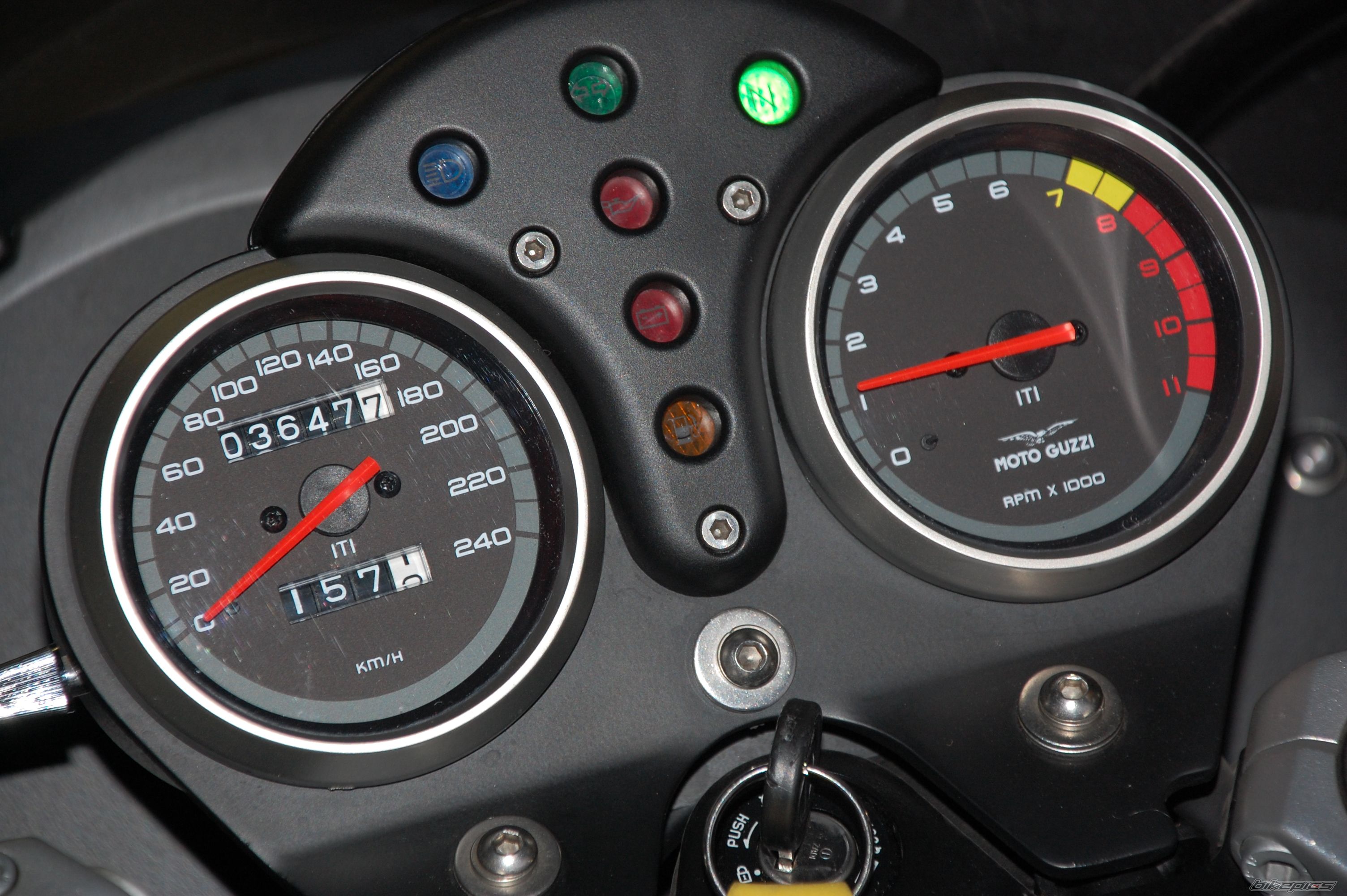 2006 MOTO GUZZI V11 LE MANS | Picture 1793733 motorcycle photo