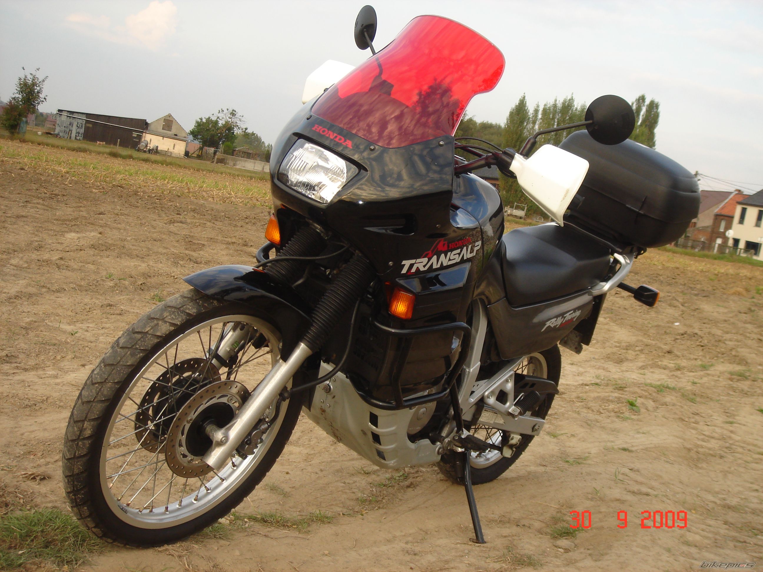 1999 HONDA XL 600V TRANSALP | Picture 1793741 motorcycle photo