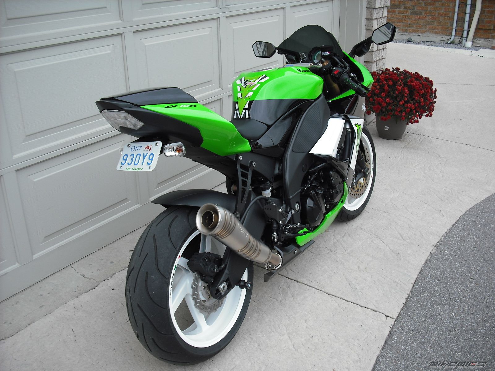 2009 KAWASAKI ZX 10R | Picture 1793971 motorcycle photo