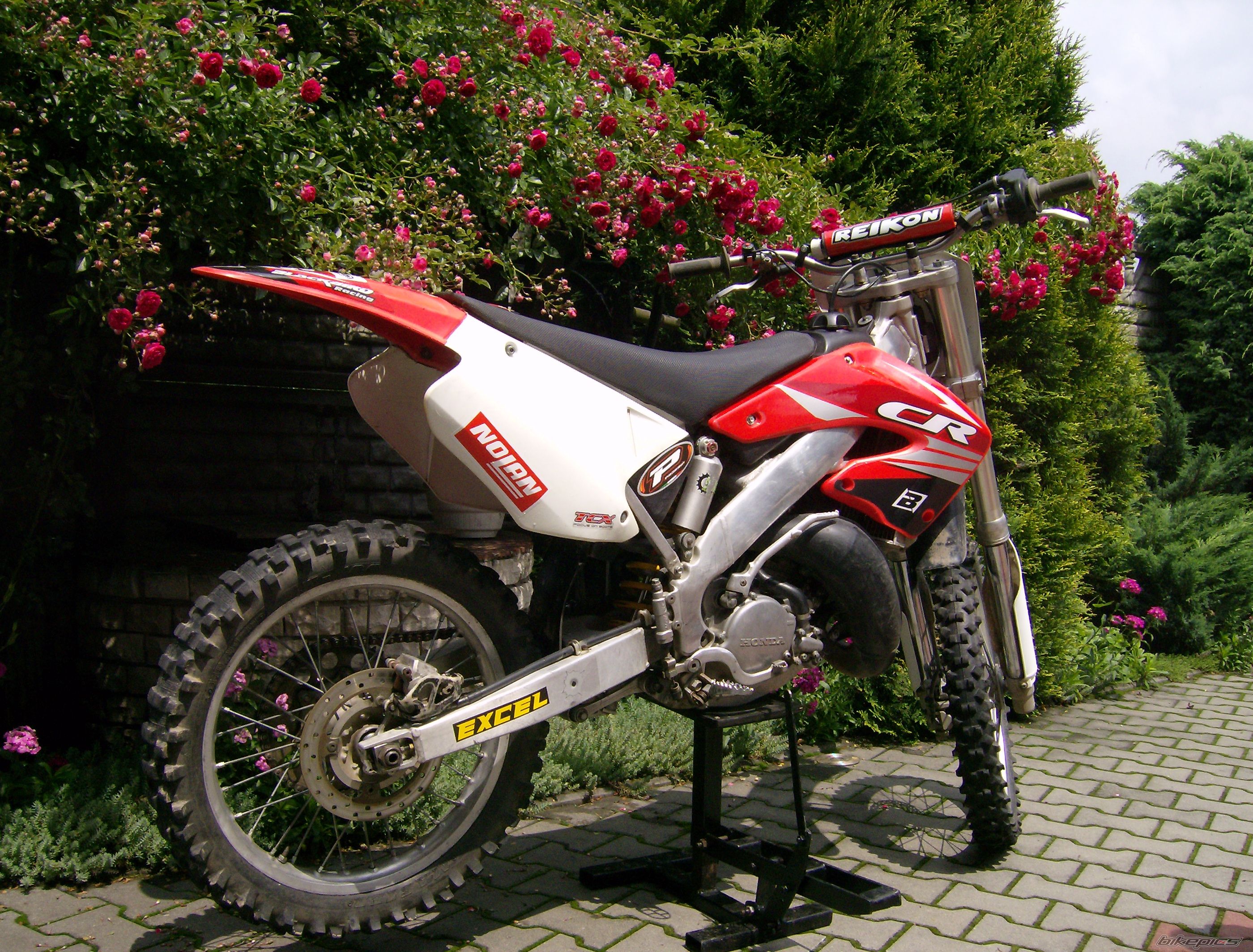 2001 HONDA CR 125 | Picture 1794662 motorcycle photo