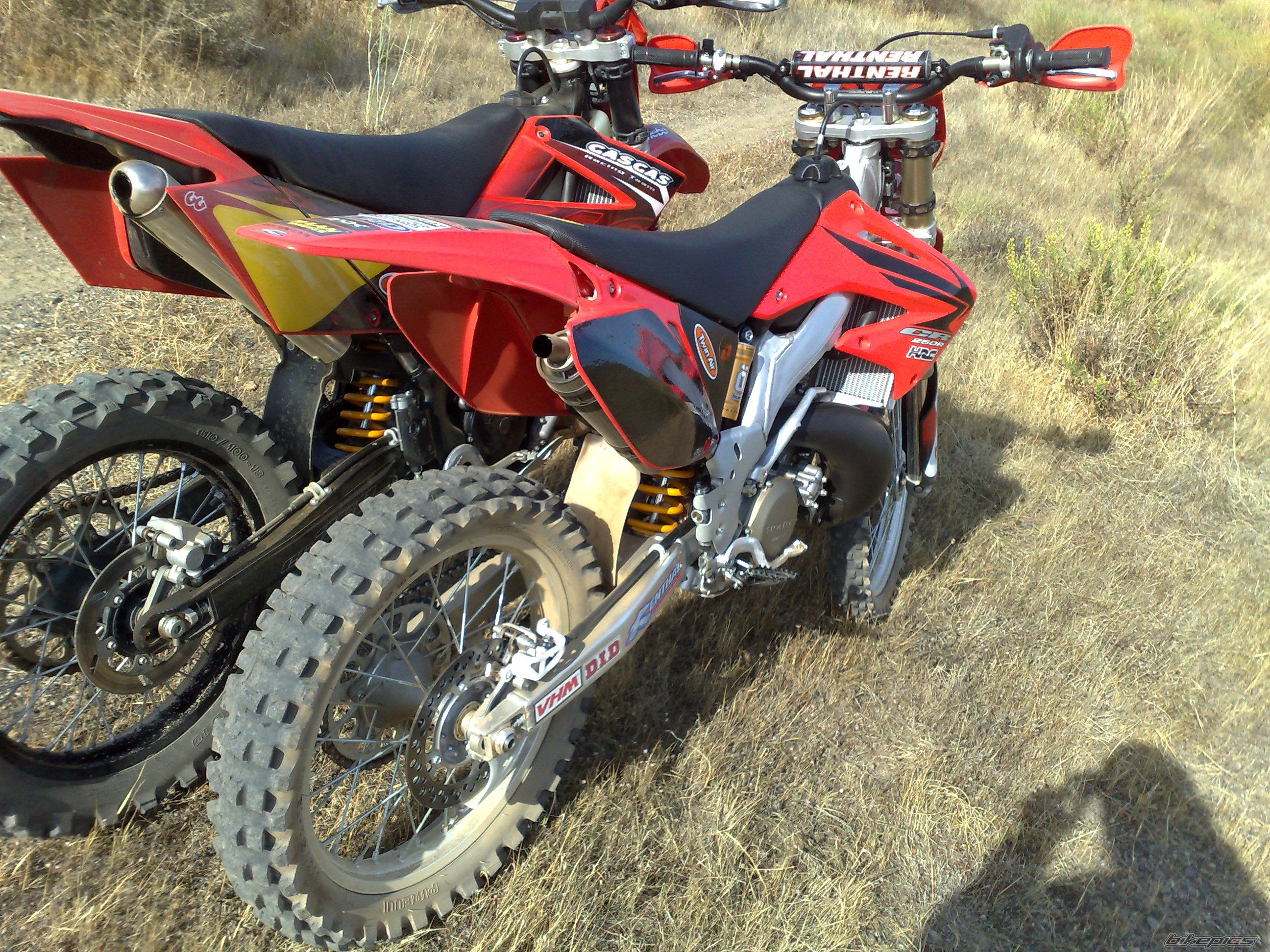 2009 HONDA CR 250 | Picture 1795736 motorcycle photo