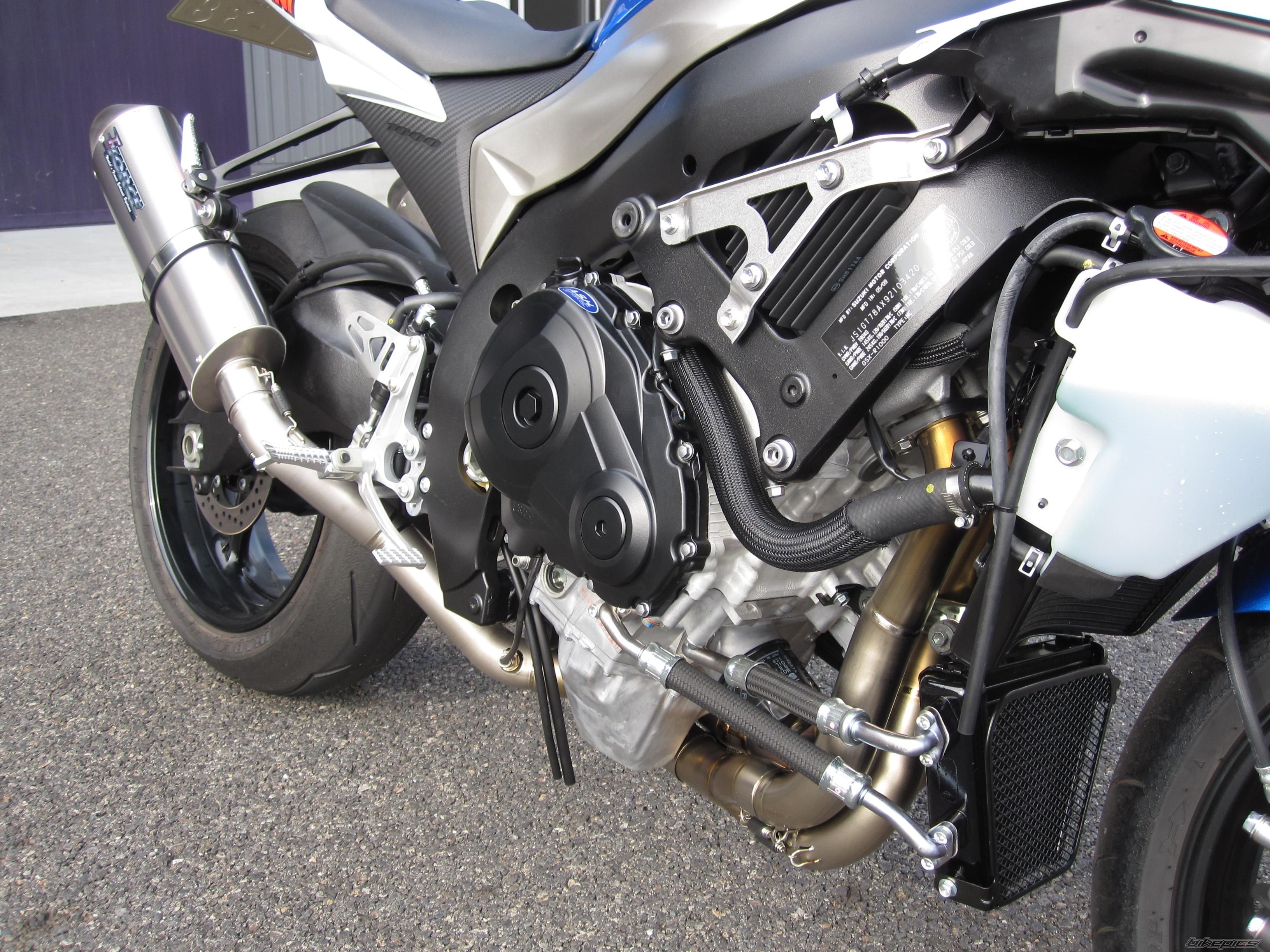 2009 SUZUKI GSX R 1000 | Picture 1796973 motorcycle photo