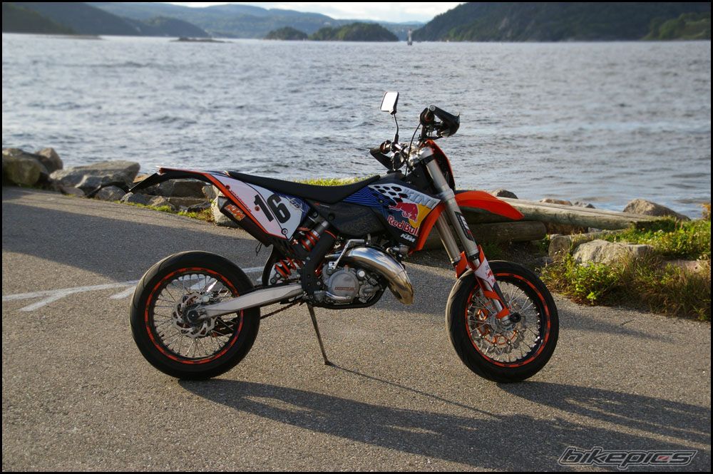 2010 KTM 125 EXC | Picture 1798463 motorcycle photo