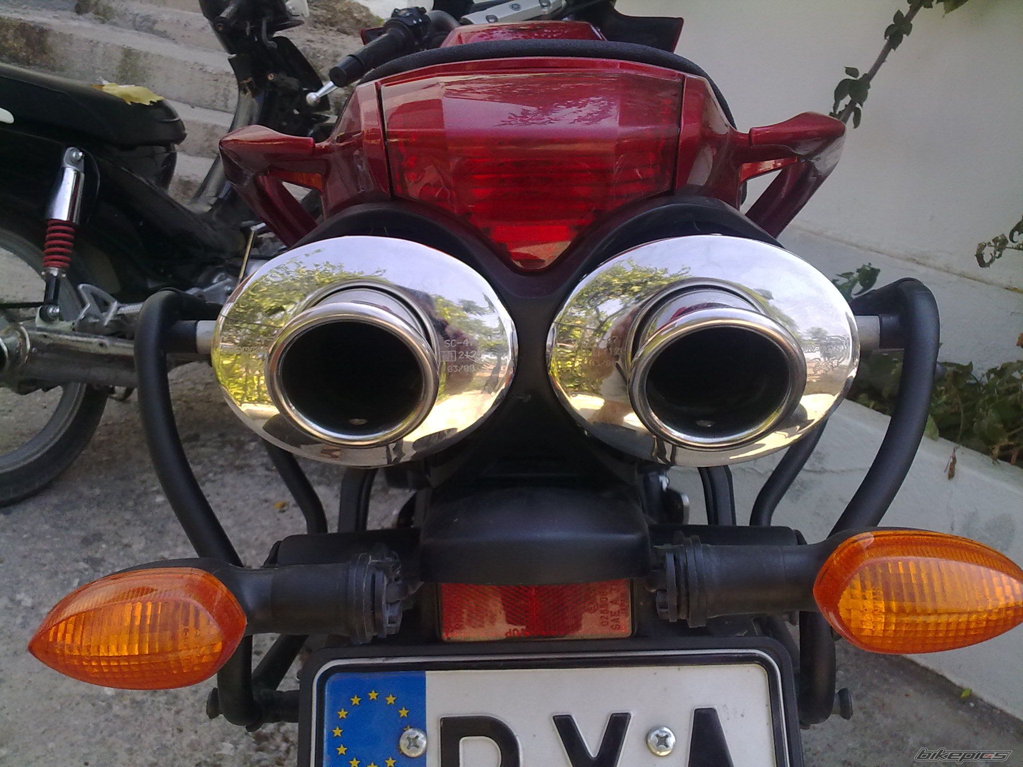 2008 YAMAHA FZ6 FAZER | Picture 1799989 motorcycle photo