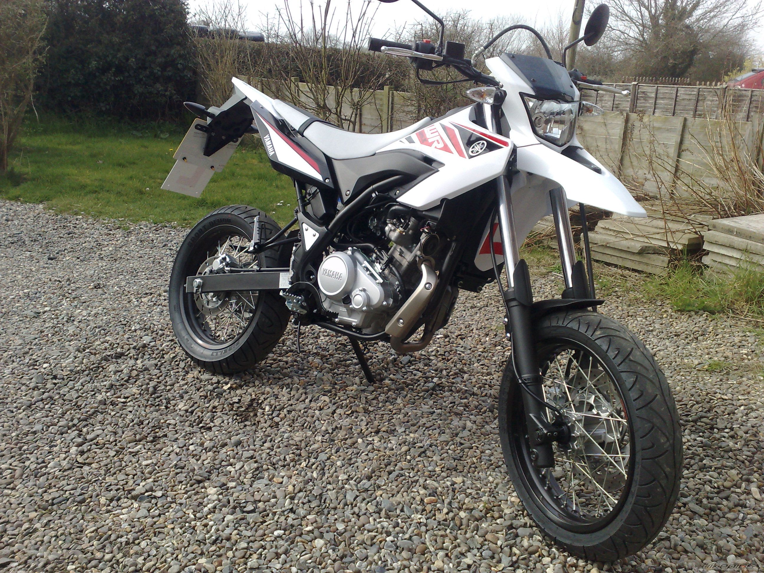 2009 YAMAHA WR 200 | Picture 1801392 motorcycle photo