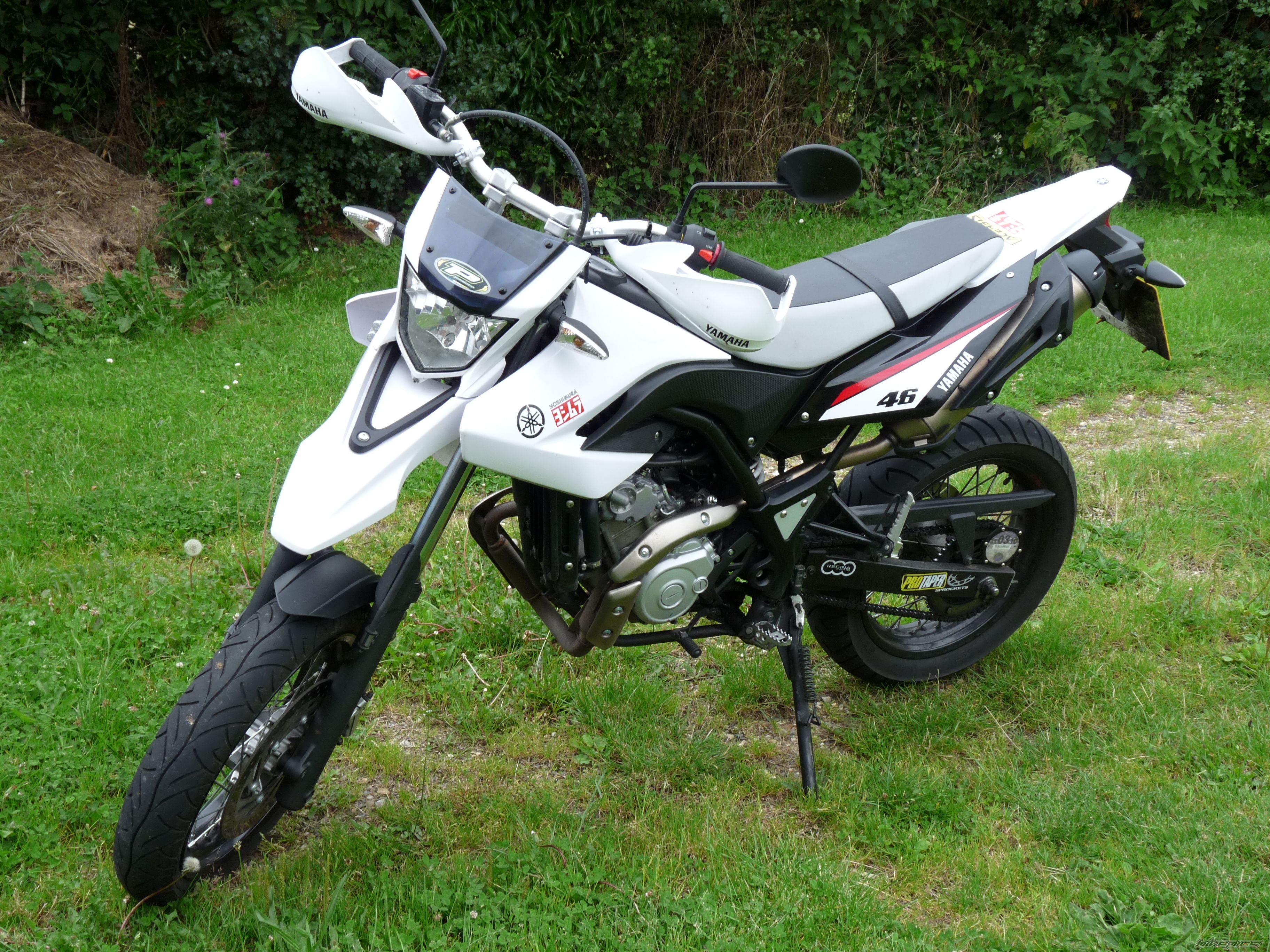 2009 YAMAHA WR 200 | Picture 1801396 motorcycle photo
