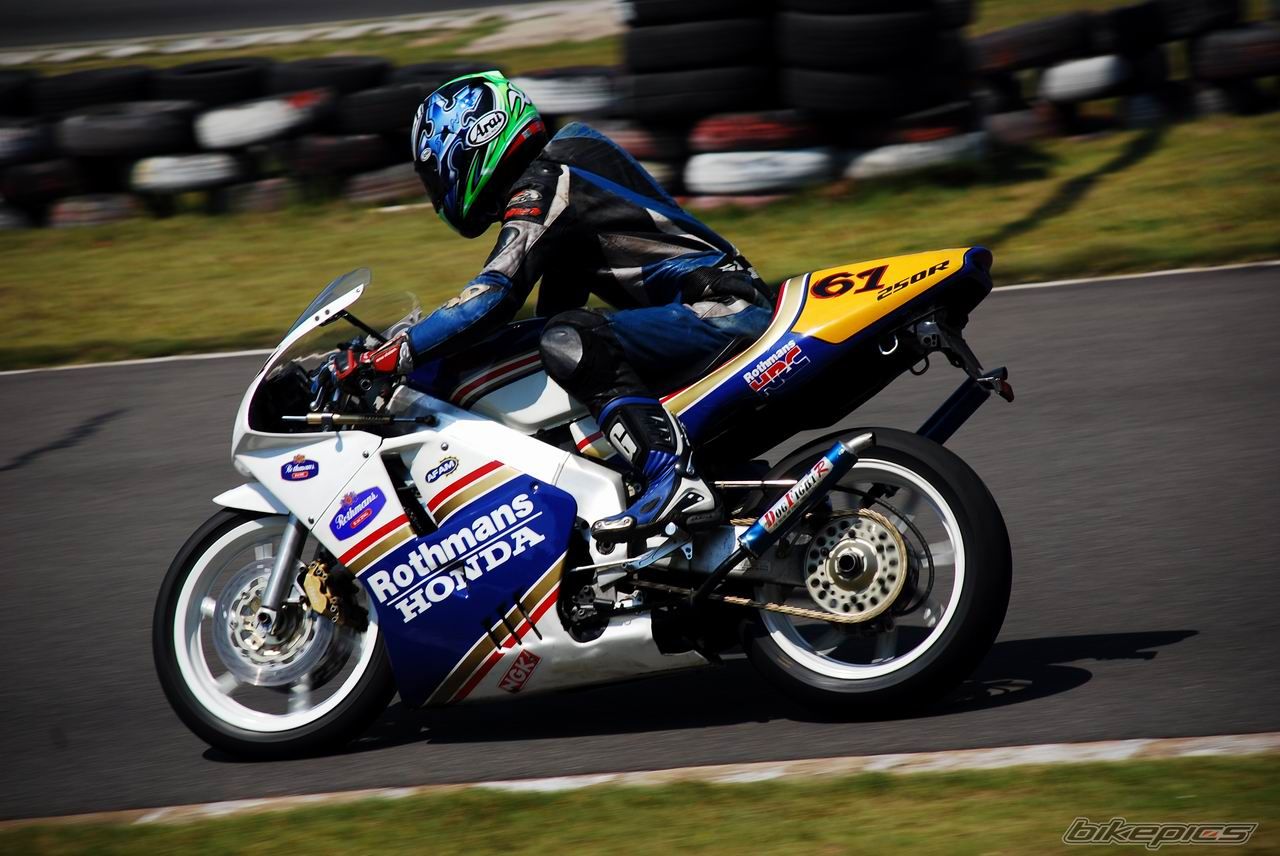 2008 HONDA NSR 250 | Picture 1801510 motorcycle photo