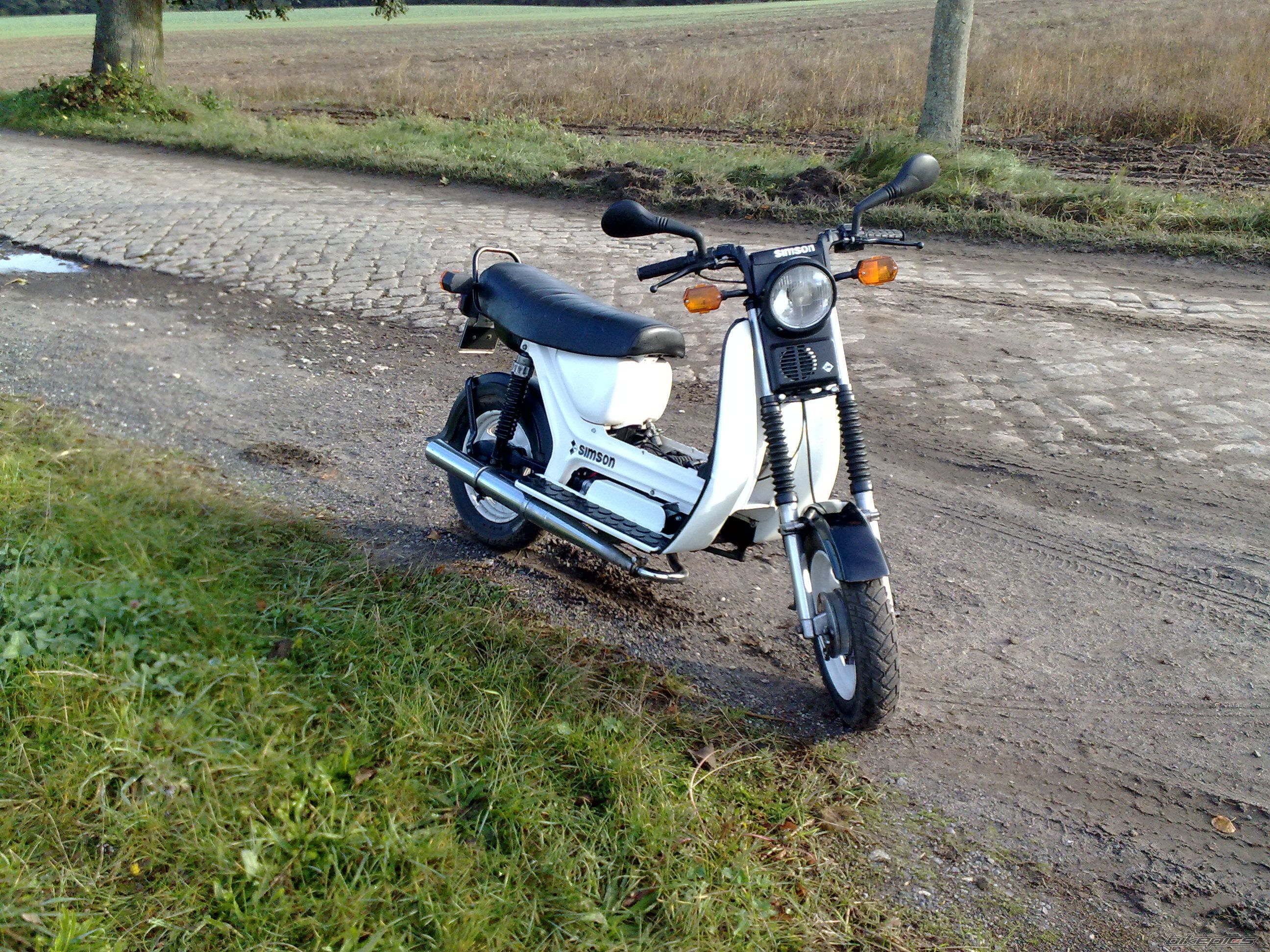 1990 SIMSON SR 50 | Picture 1801518 motorcycle photo