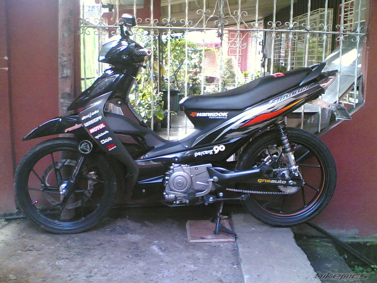 2010 SUZUKI SHOGUN SP 125 | Picture 1801587 motorcycle photo