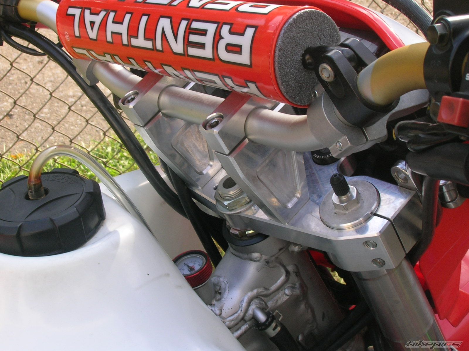 2001 HONDA XR 650 | Picture 1802246 motorcycle photo
