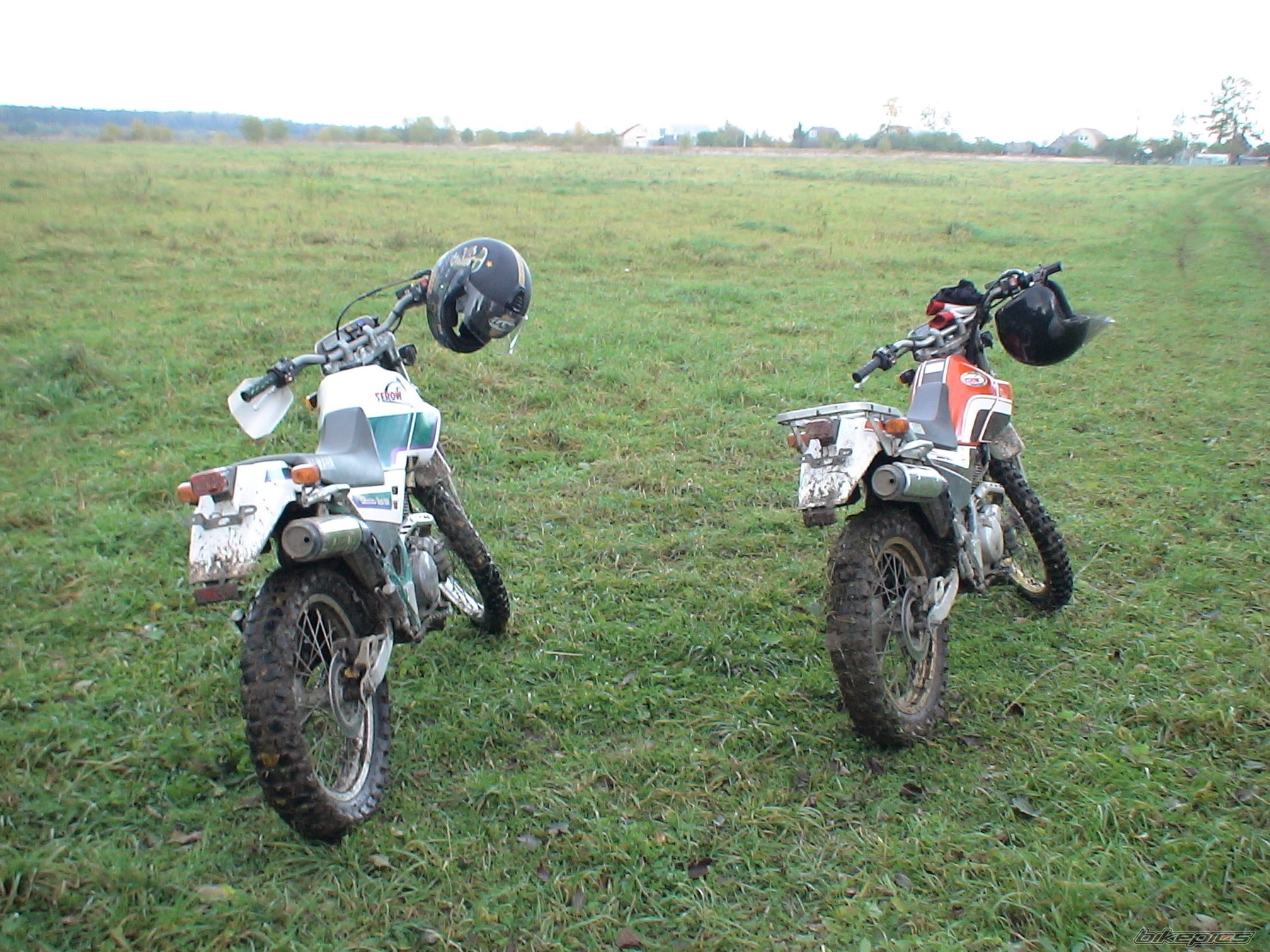 2000 YAMAHA XT 225 | Picture 1803598 motorcycle photo