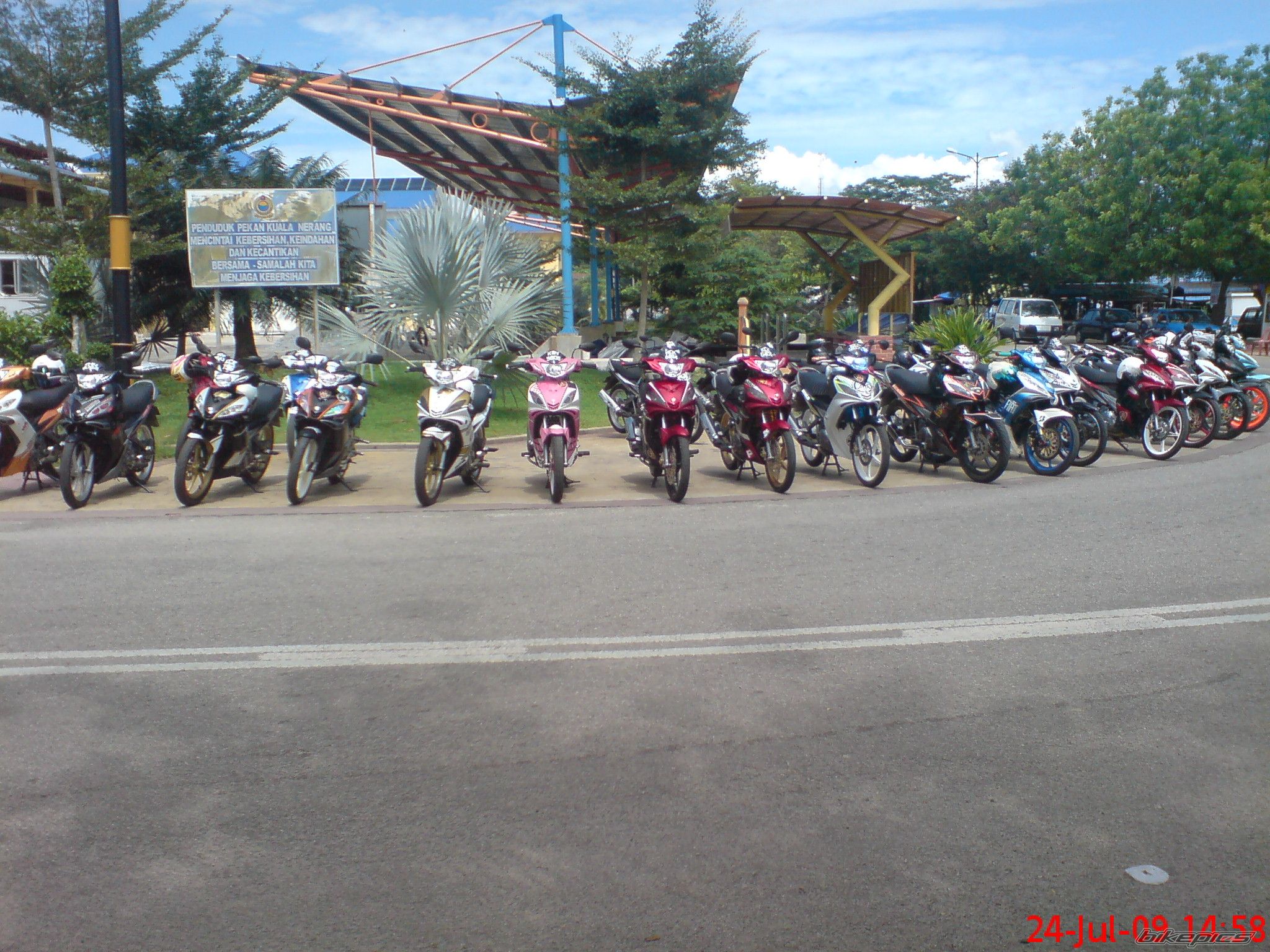 2010 YAMAHA 135 LC | Picture 1805015 motorcycle photo