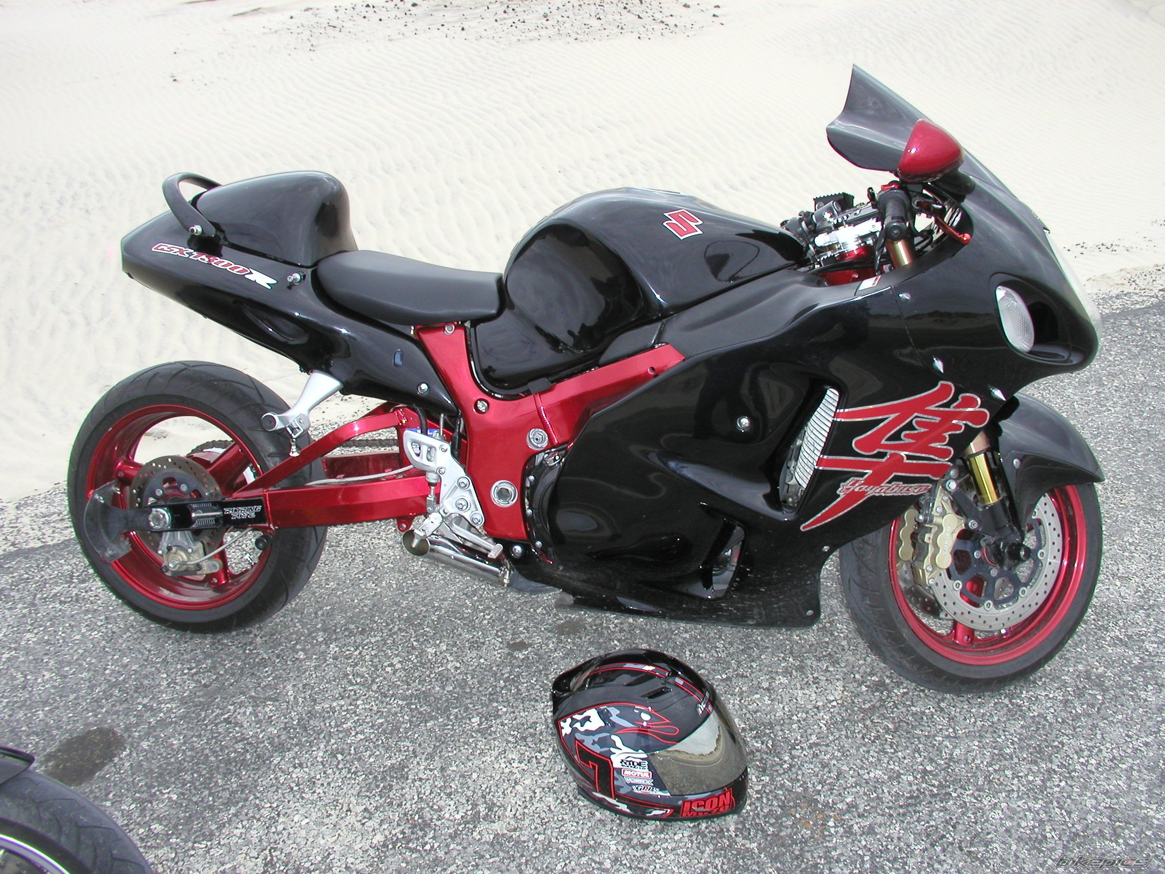 2002 SUZUKI HAYABUSA | Picture 1805224 motorcycle photo