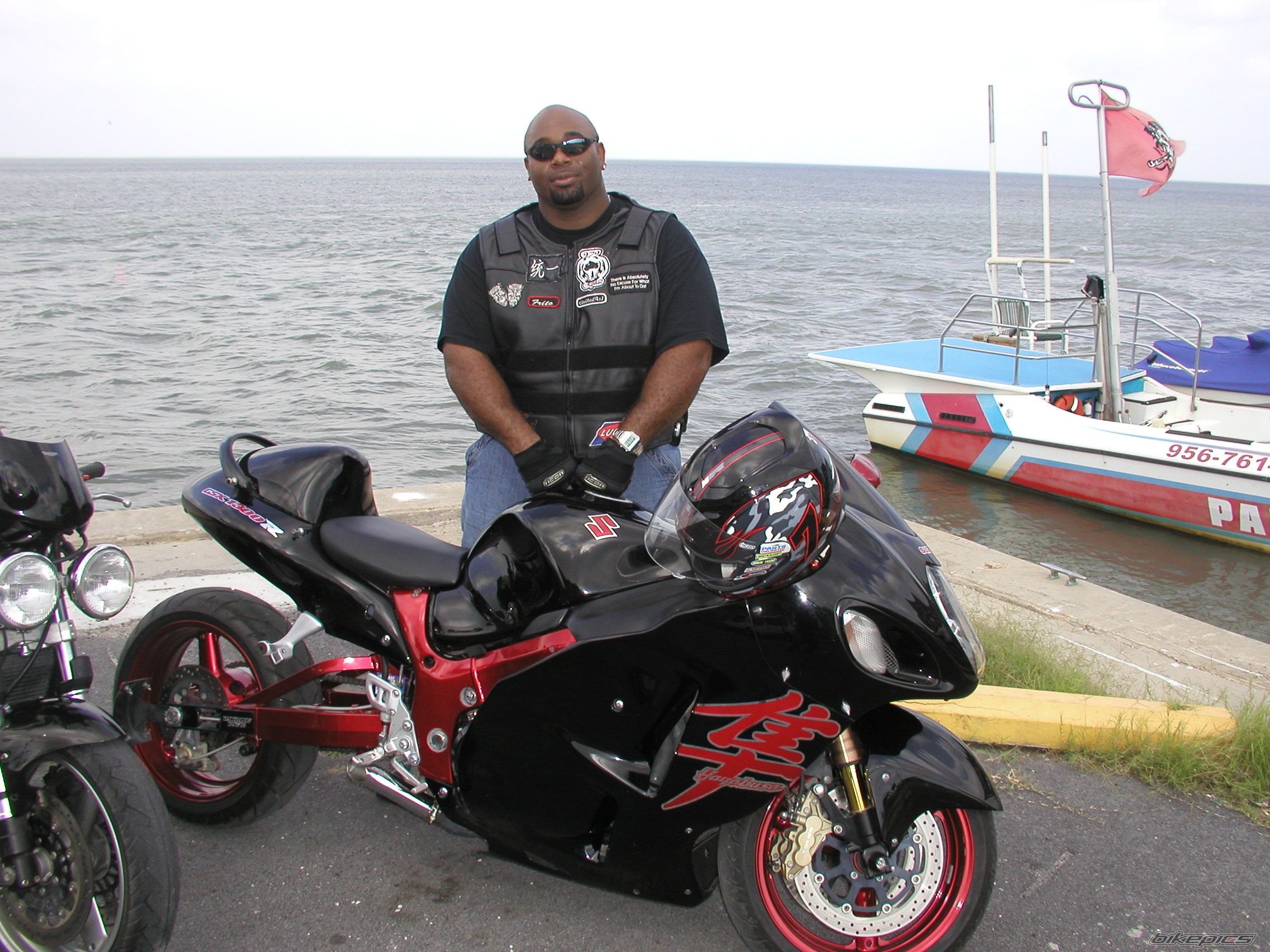 2002 SUZUKI HAYABUSA | Picture 1805233 motorcycle photo